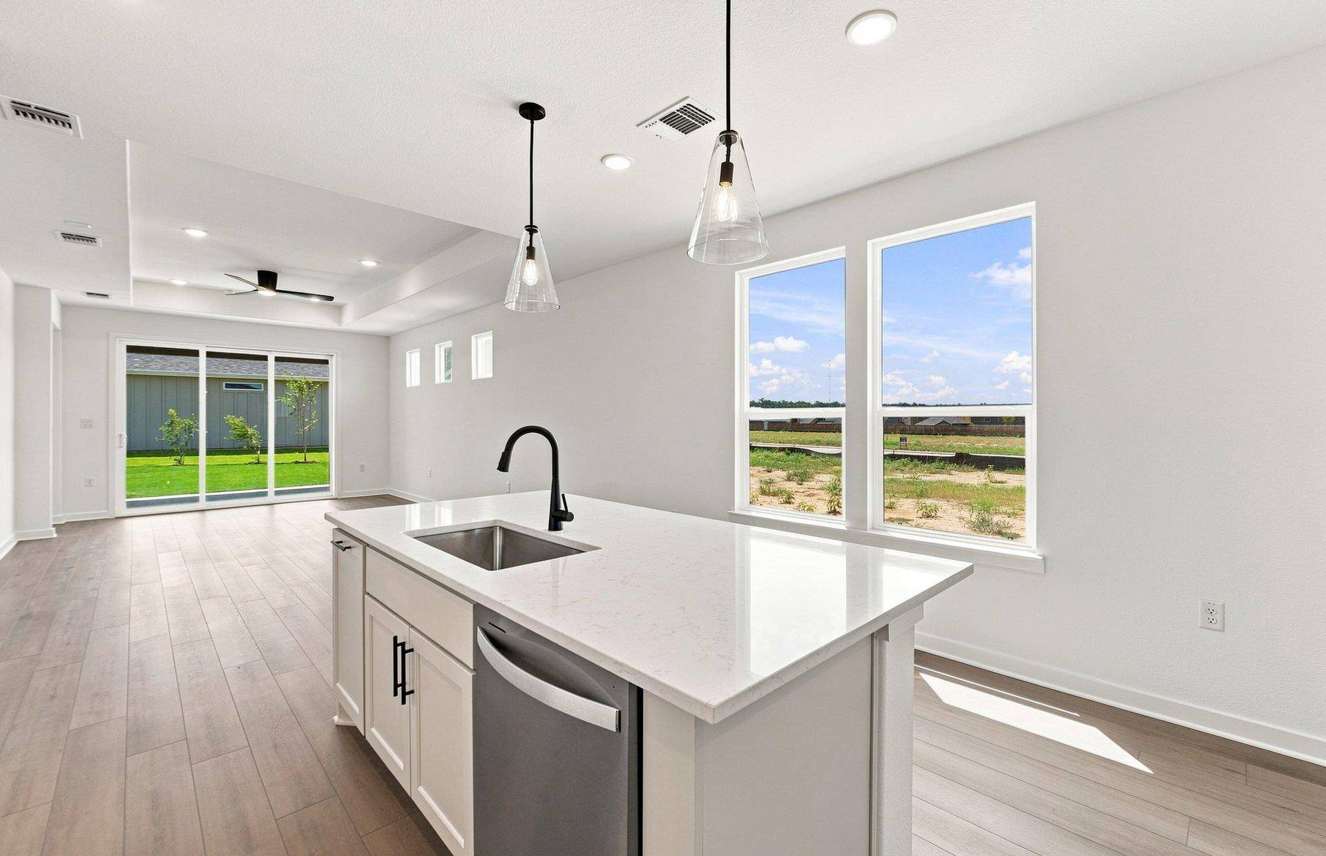 190 Frontera DR, Bastrop, TX 78602