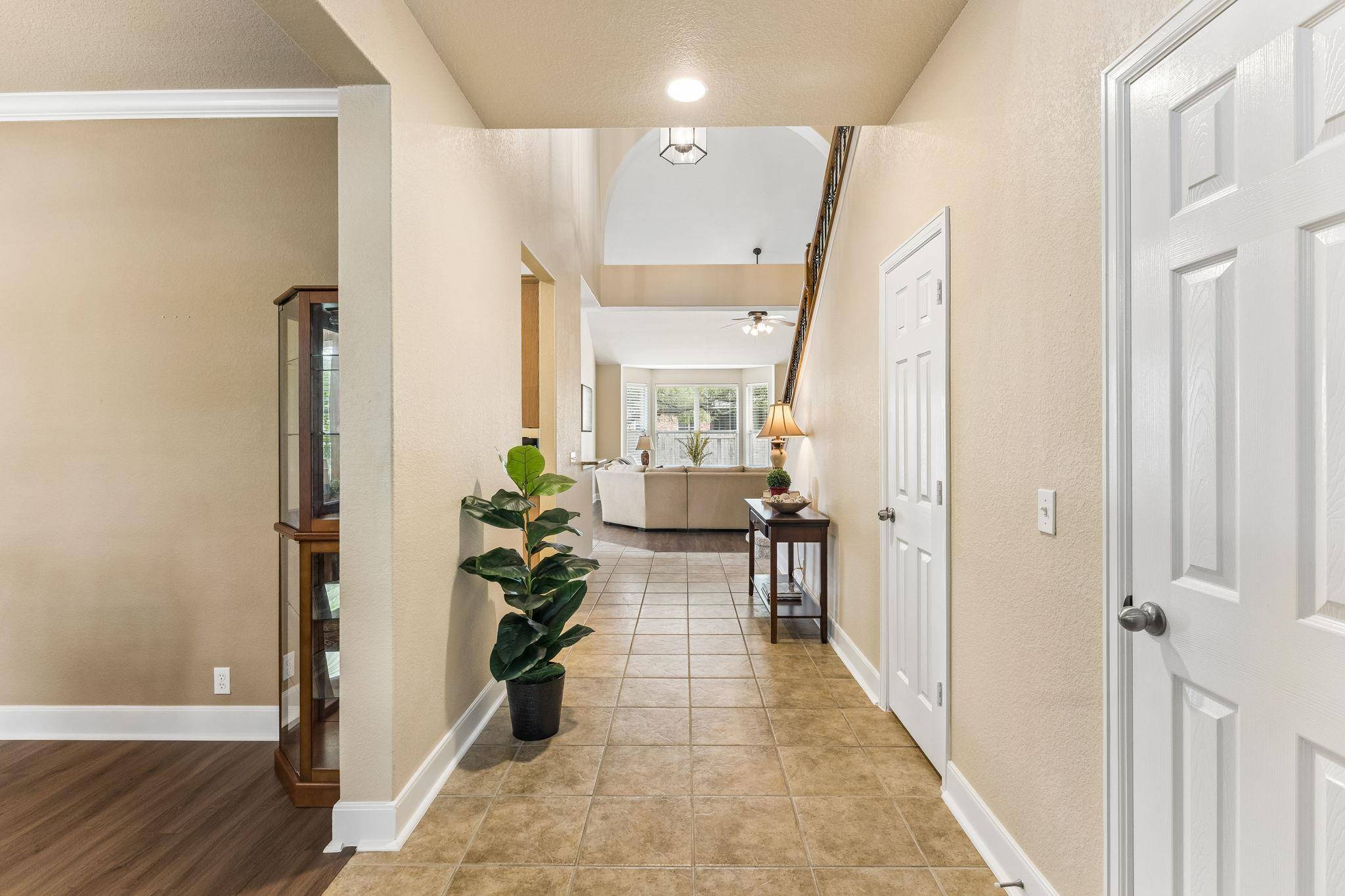 2683 Salorn WAY, Round Rock, TX 78681