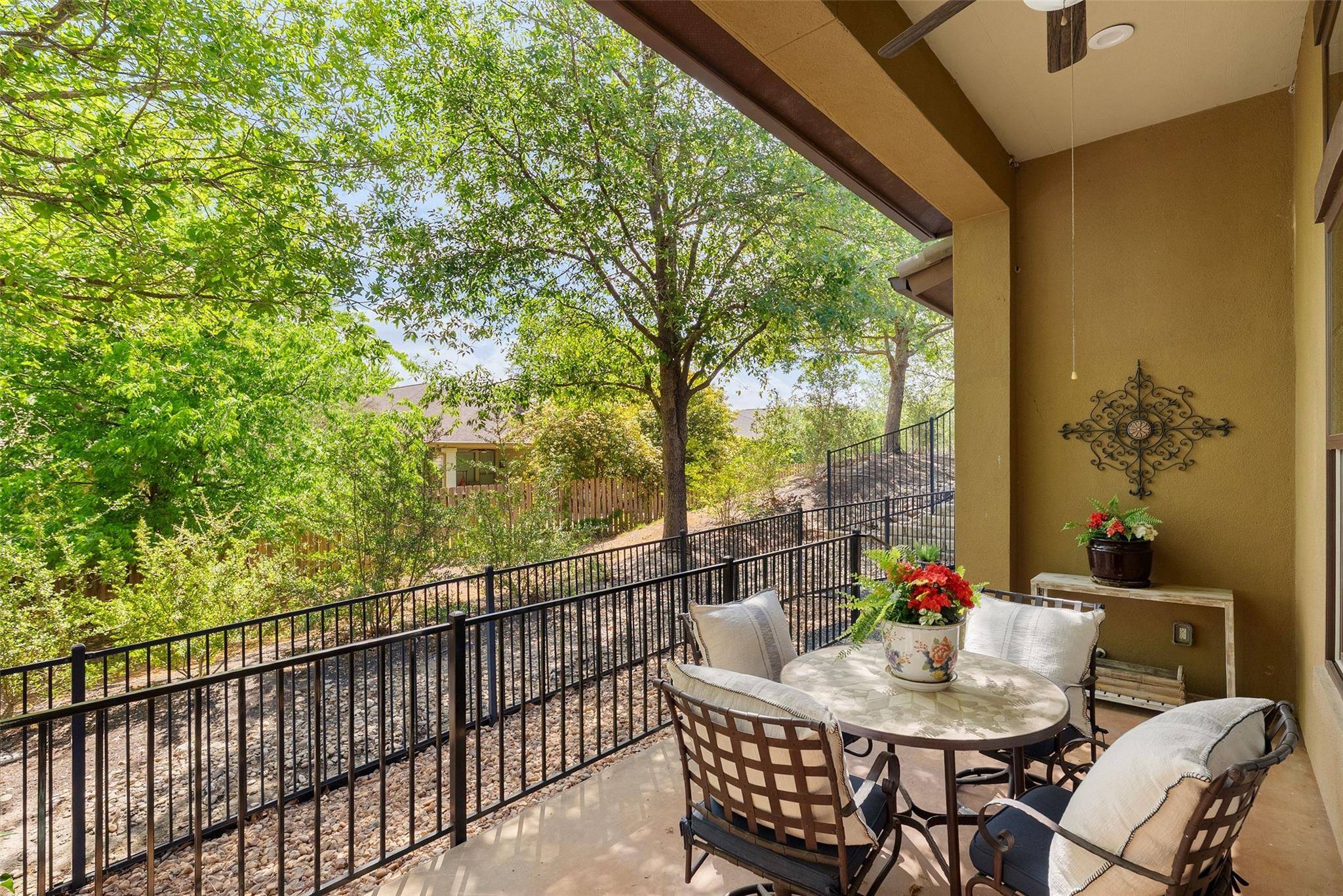 205 Amiata Ave #96, Lakeway, TX 78734