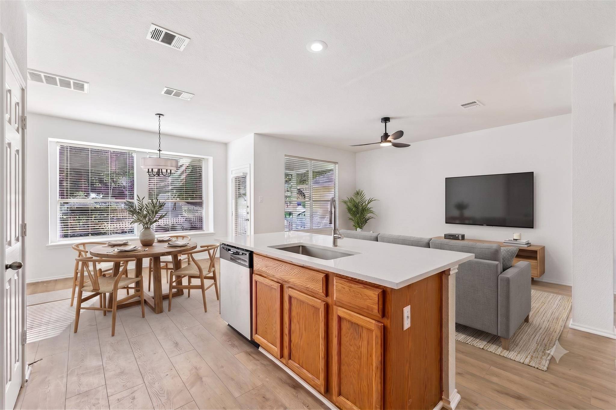 1000 Monadale TRL, Round Rock, TX 78664