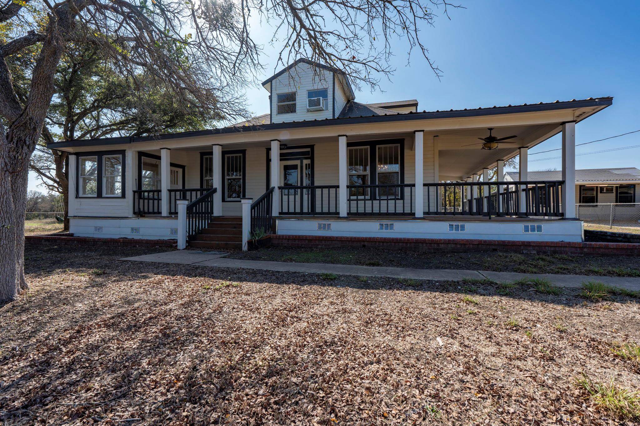 1501 Beaver LN, Florence, TX 76527