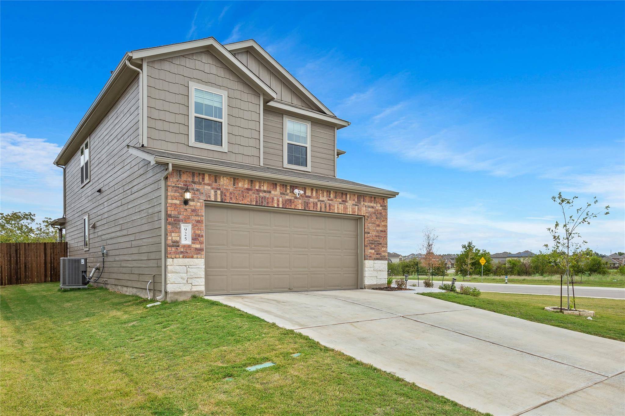 925 Duskywing WAY, Georgetown, TX 78626