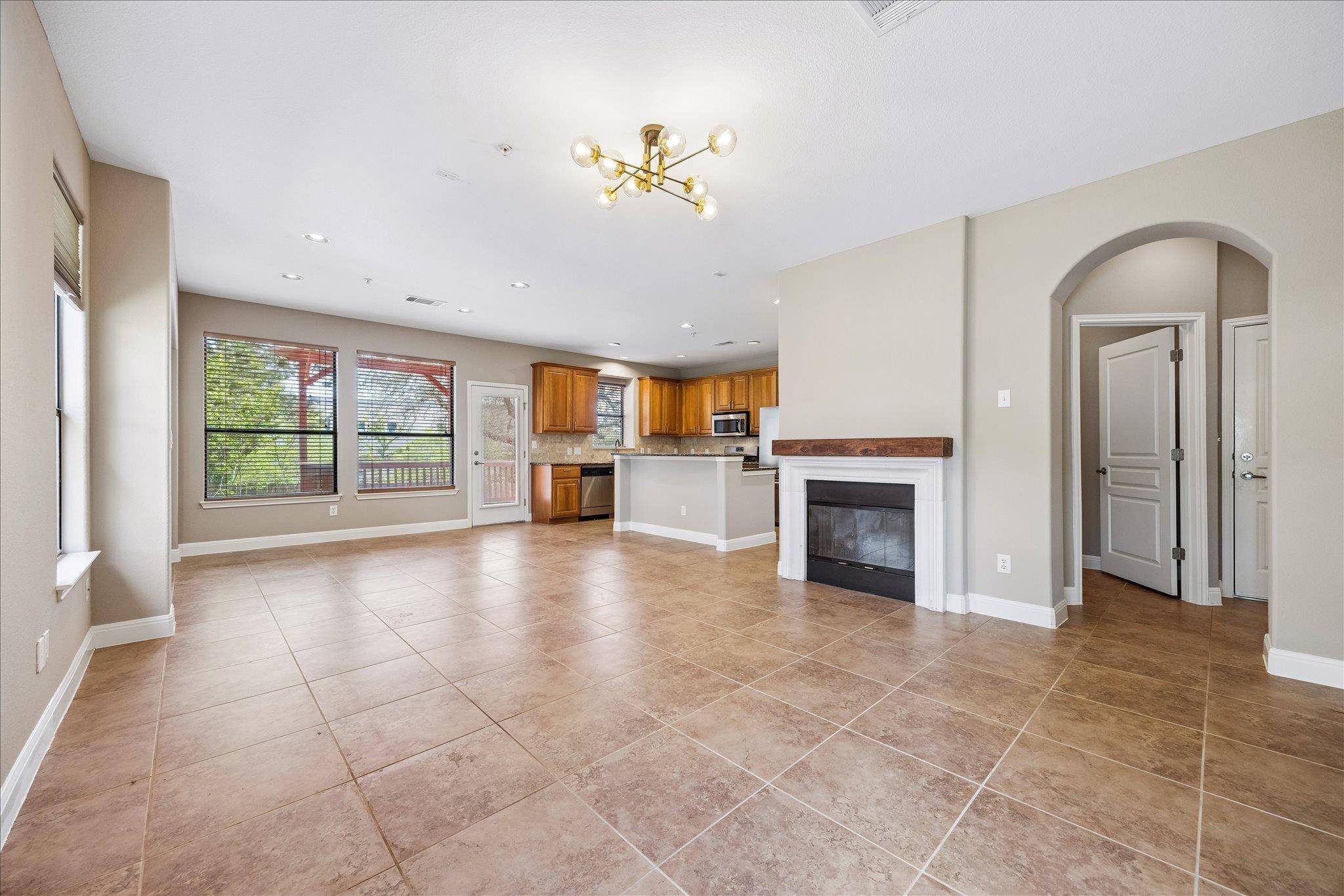 6705 Covered Bridge DR #24, Austin, TX 78736