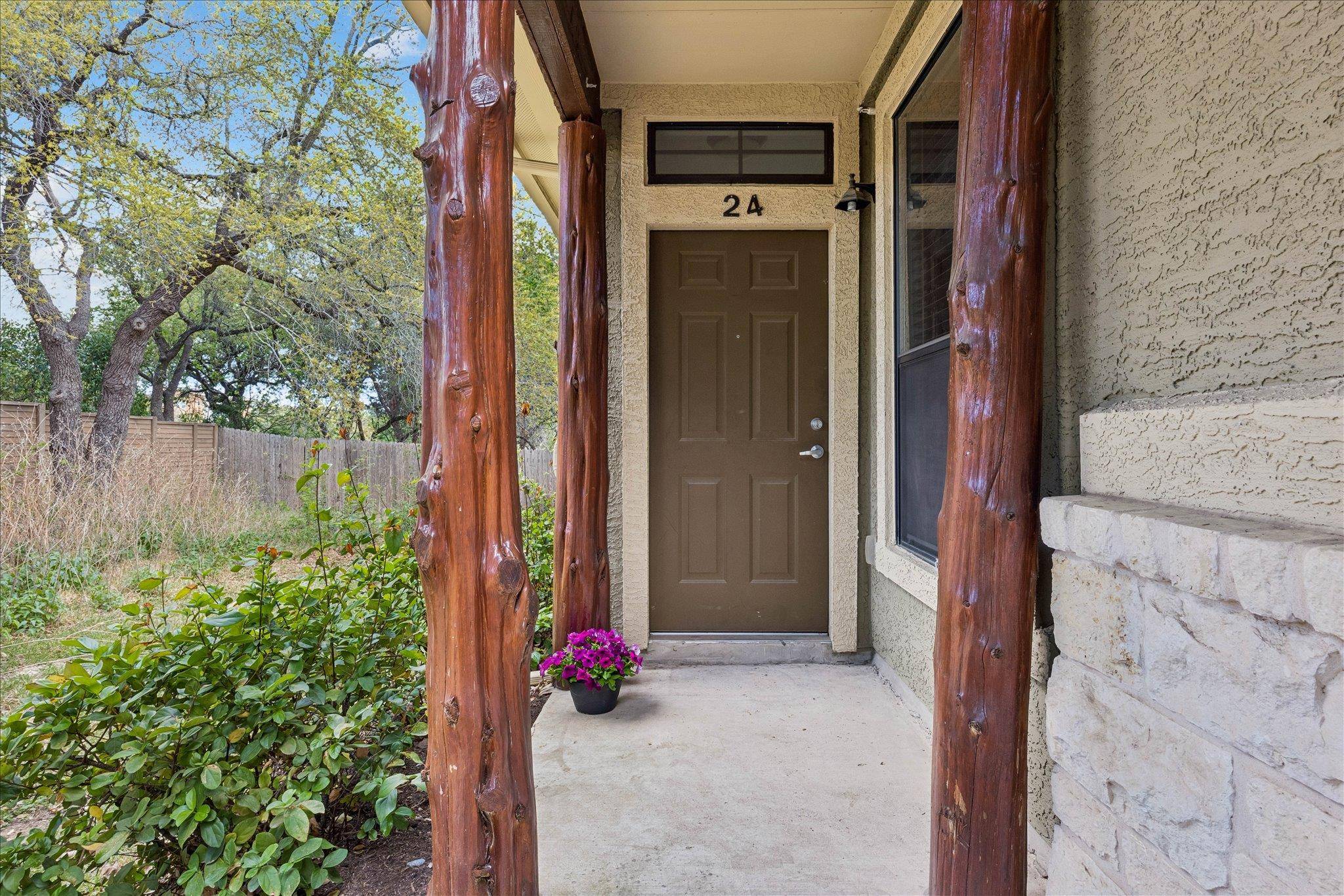 6705 Covered Bridge DR #24, Austin, TX 78736