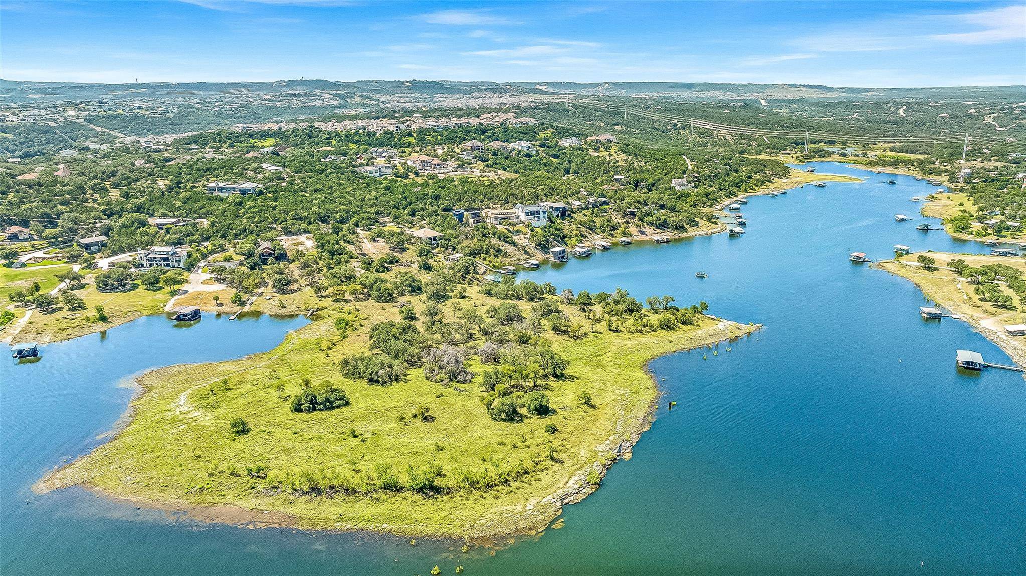 19813 & 19817 Lakehurst LOOP, Spicewood, TX 78669