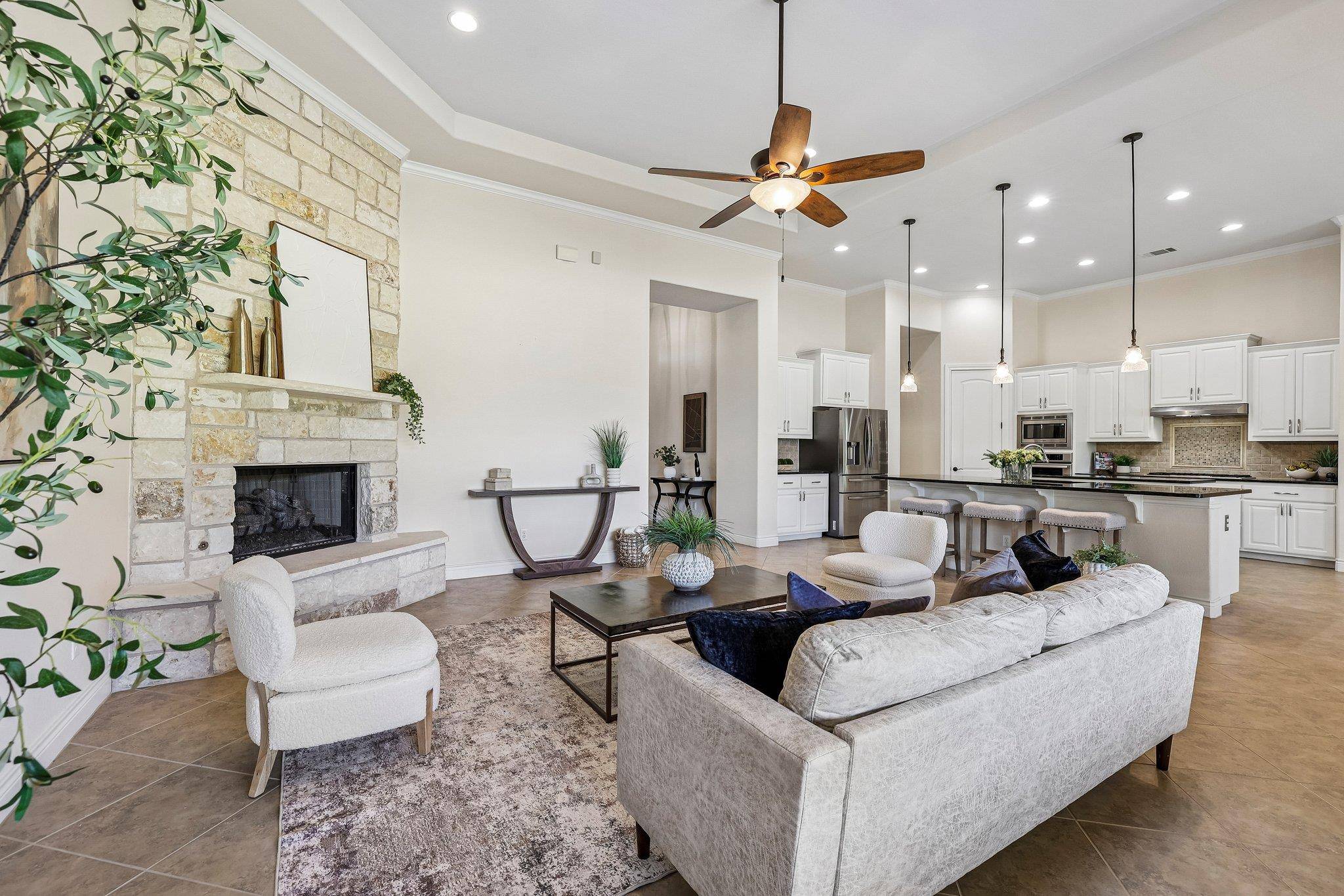 500 Dream Catcher DR, Leander, TX 78641