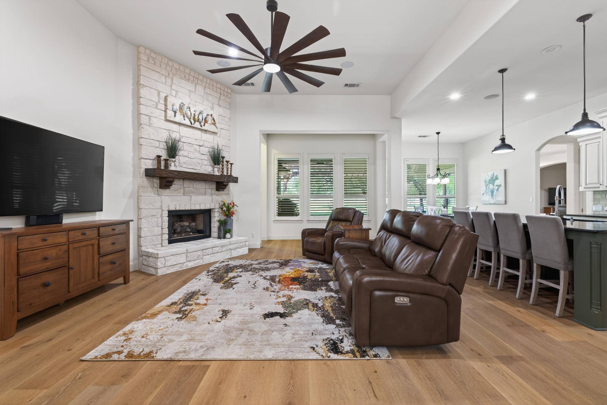163 Estrella XING, Georgetown, TX 78628