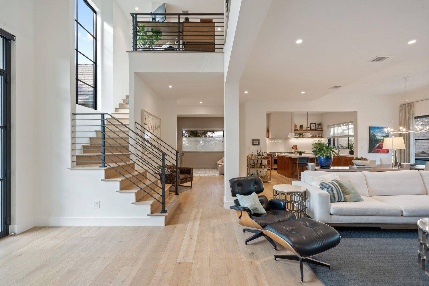 2300 Barton Creek BLVD #4, Austin, TX 78735