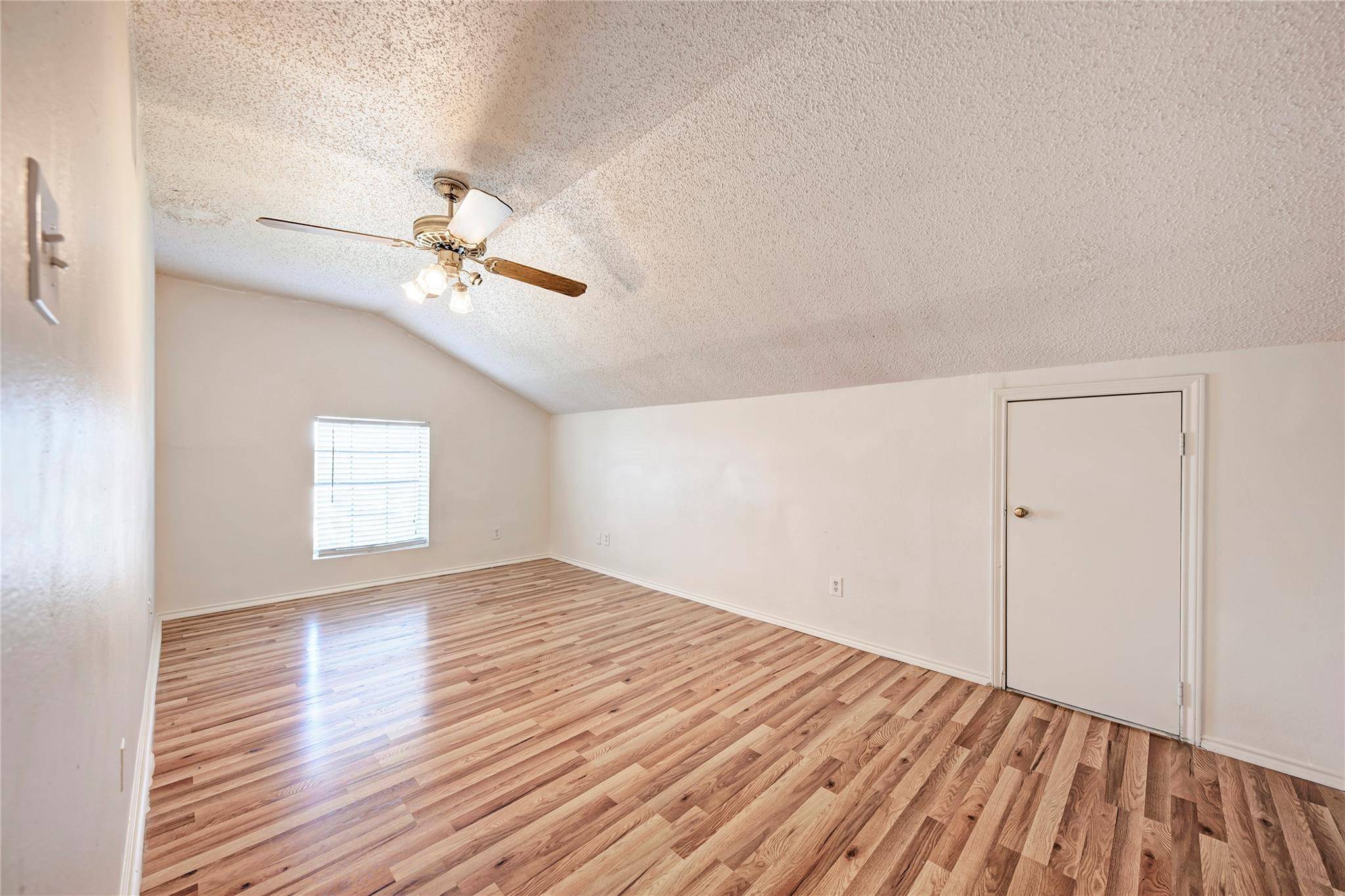 2401 Leon ST #300, Austin, TX 78705