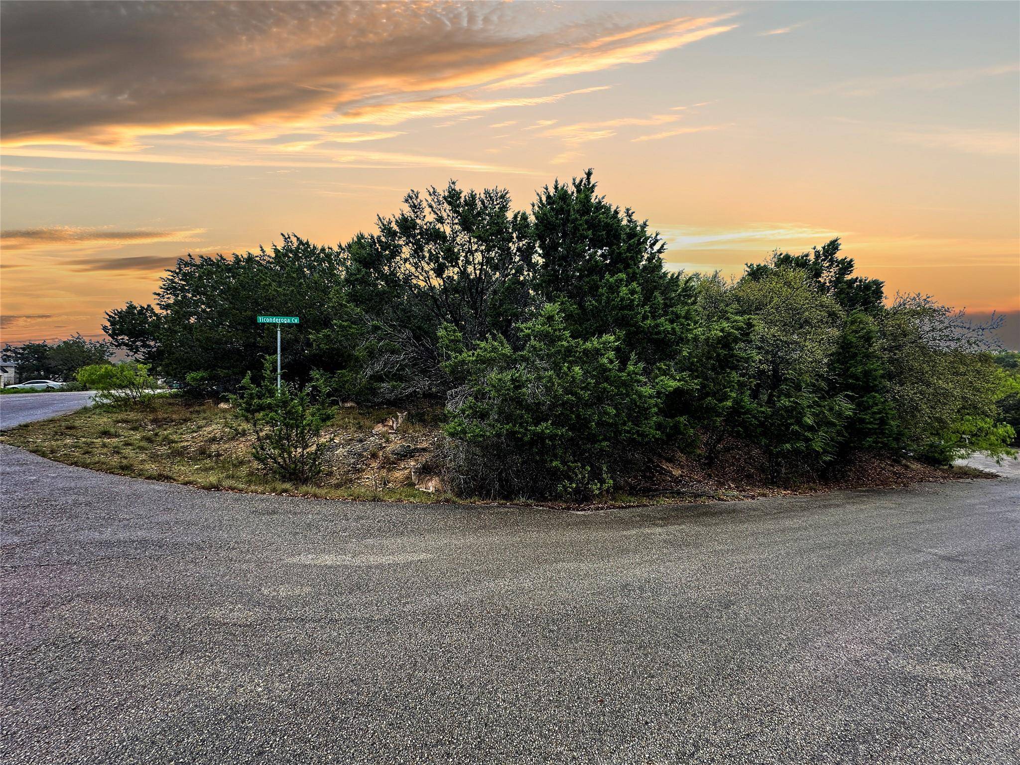 2907 Ticonderoga CV, Lago Vista, TX 78645