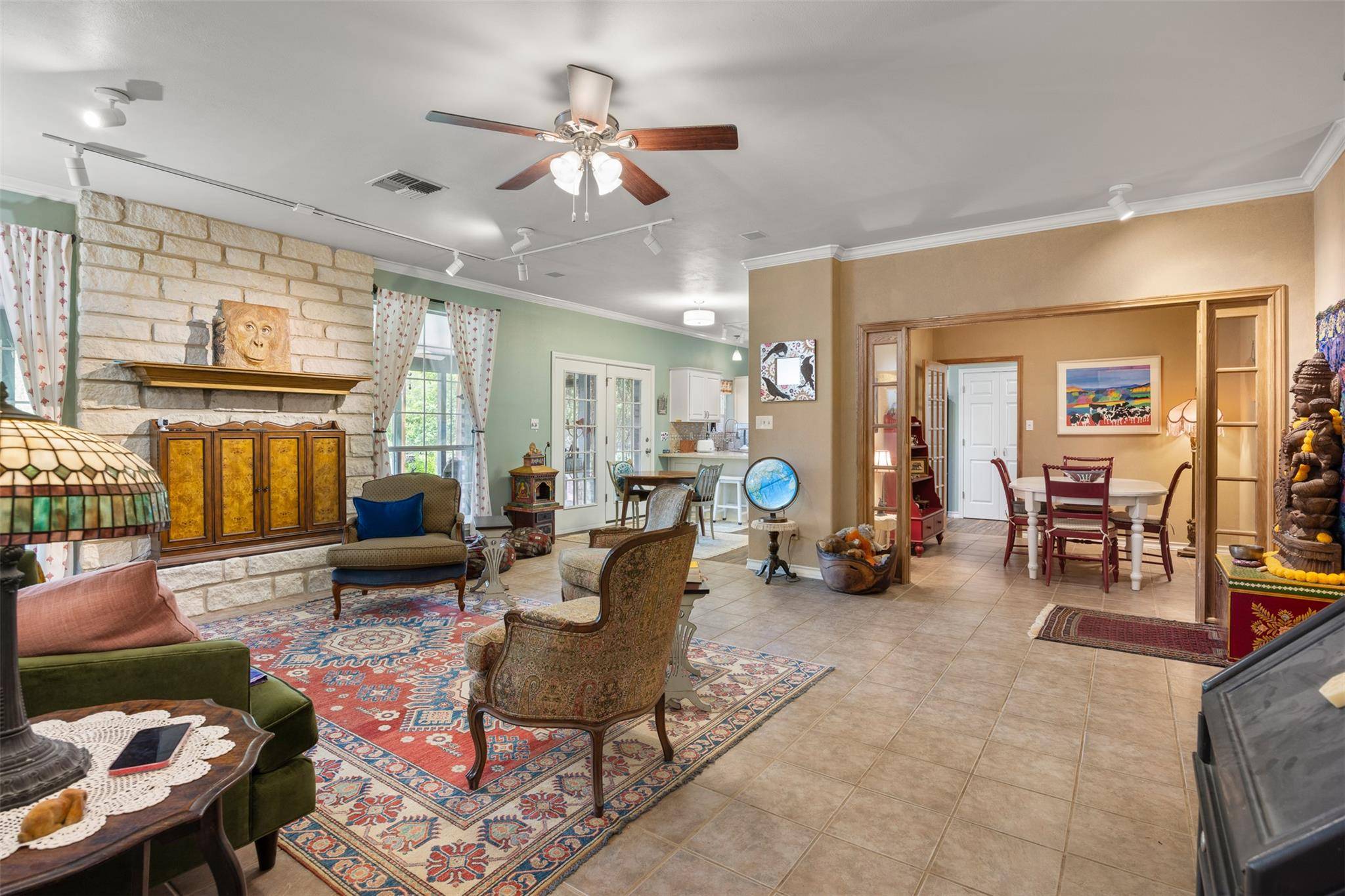 35 Brookmeadow DR, Wimberley, TX 78676