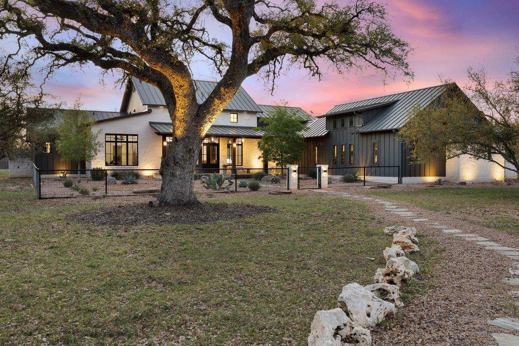 1660 Windmill Run RD, Wimberley, TX 78676