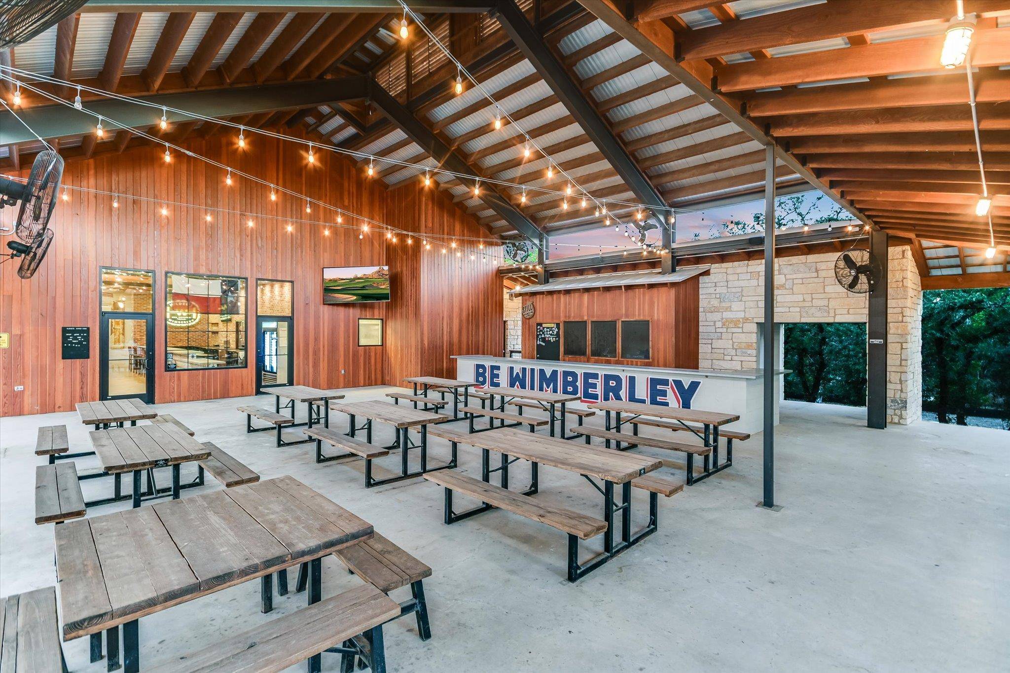 14111 WINTERS MILL PKWY, Wimberley, TX 78676