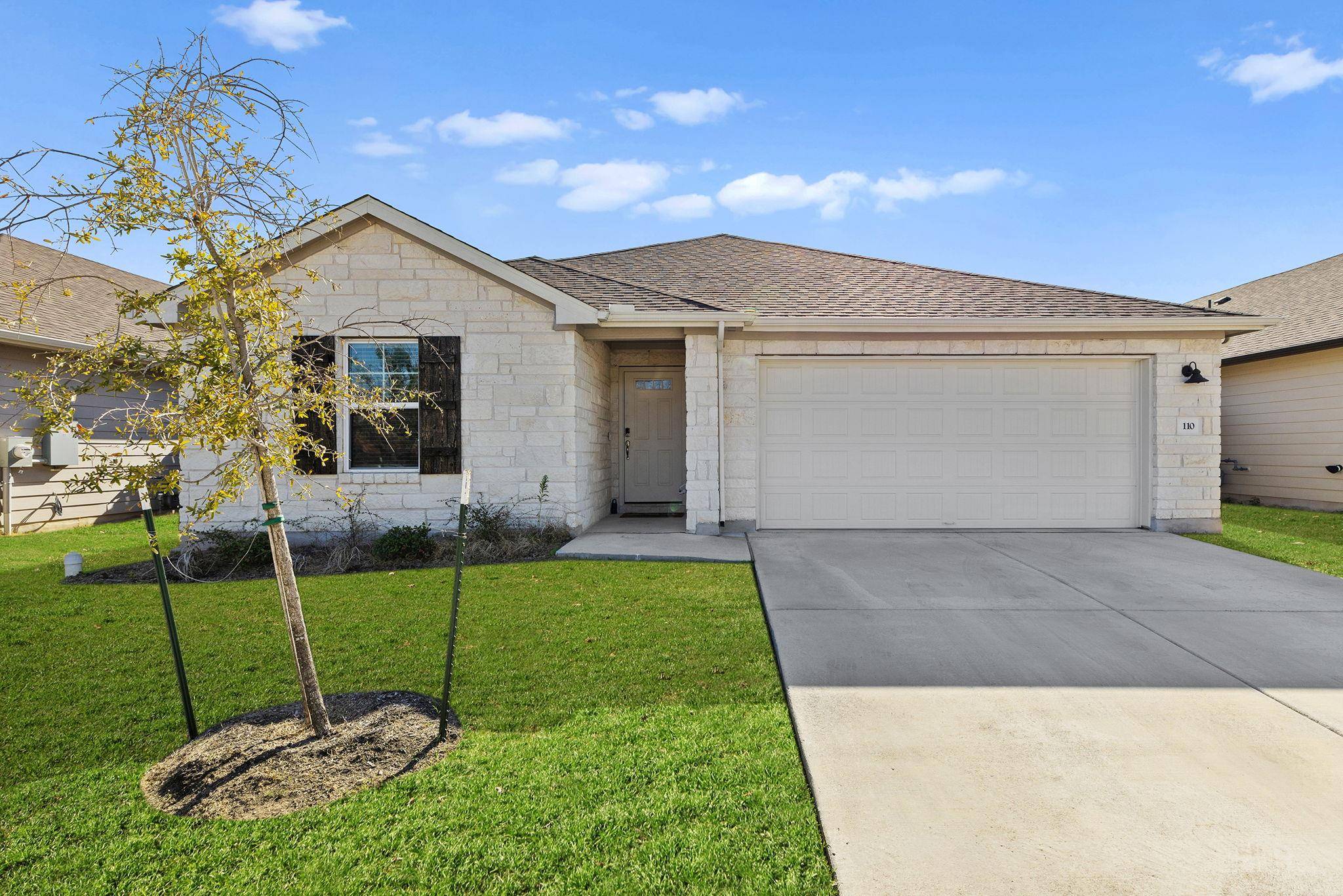 110 Greenspire Downs DR, Hutto, TX 78634