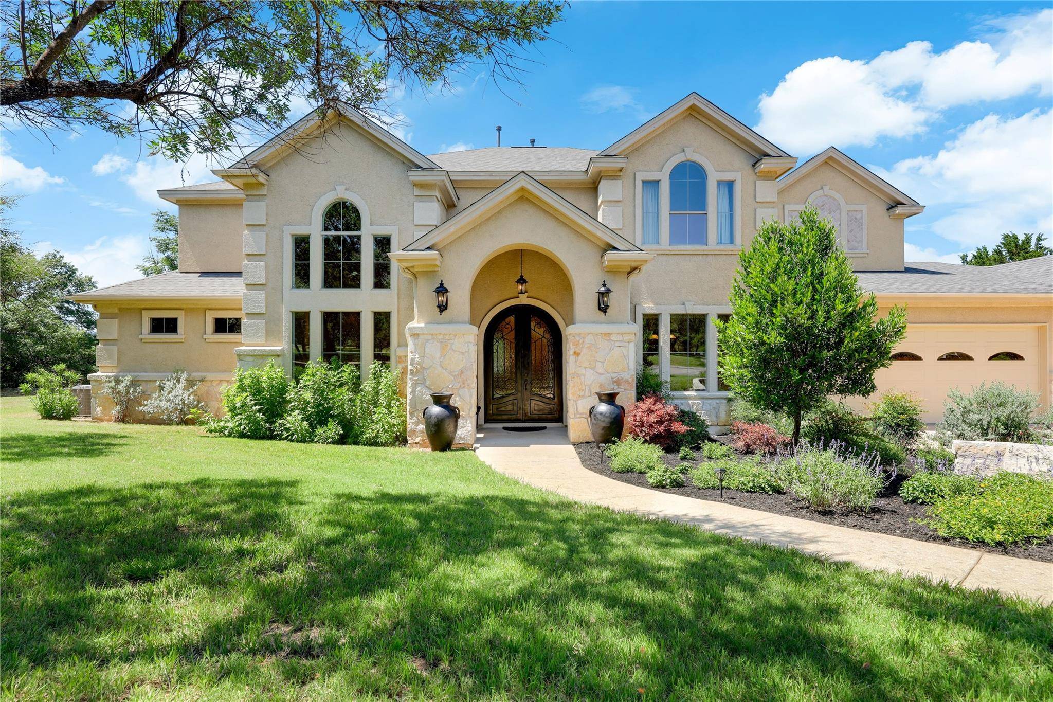 18007 Crystal CV, Jonestown, TX 78645