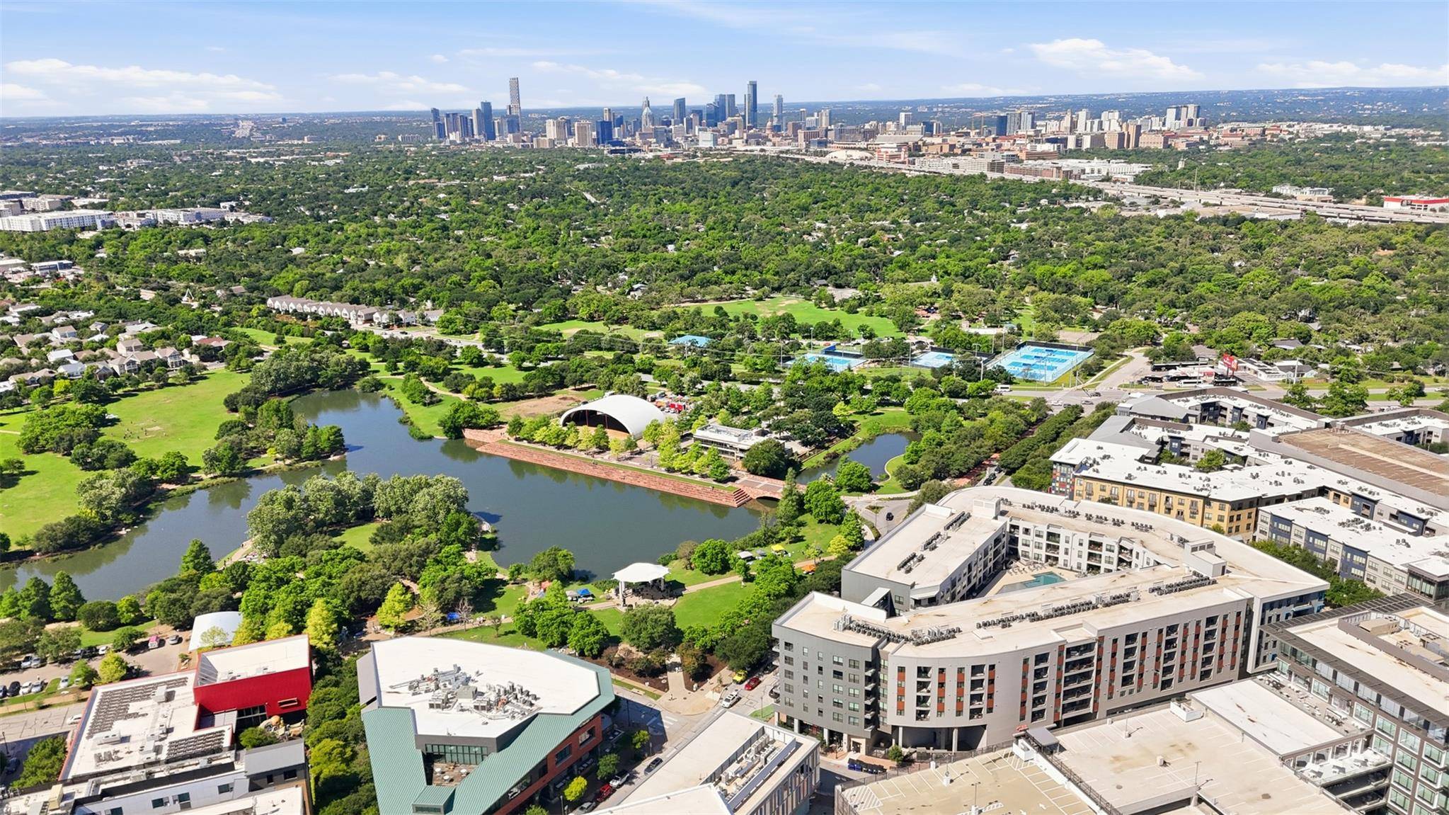 1701 Simond Ave #615, Austin, TX 78723