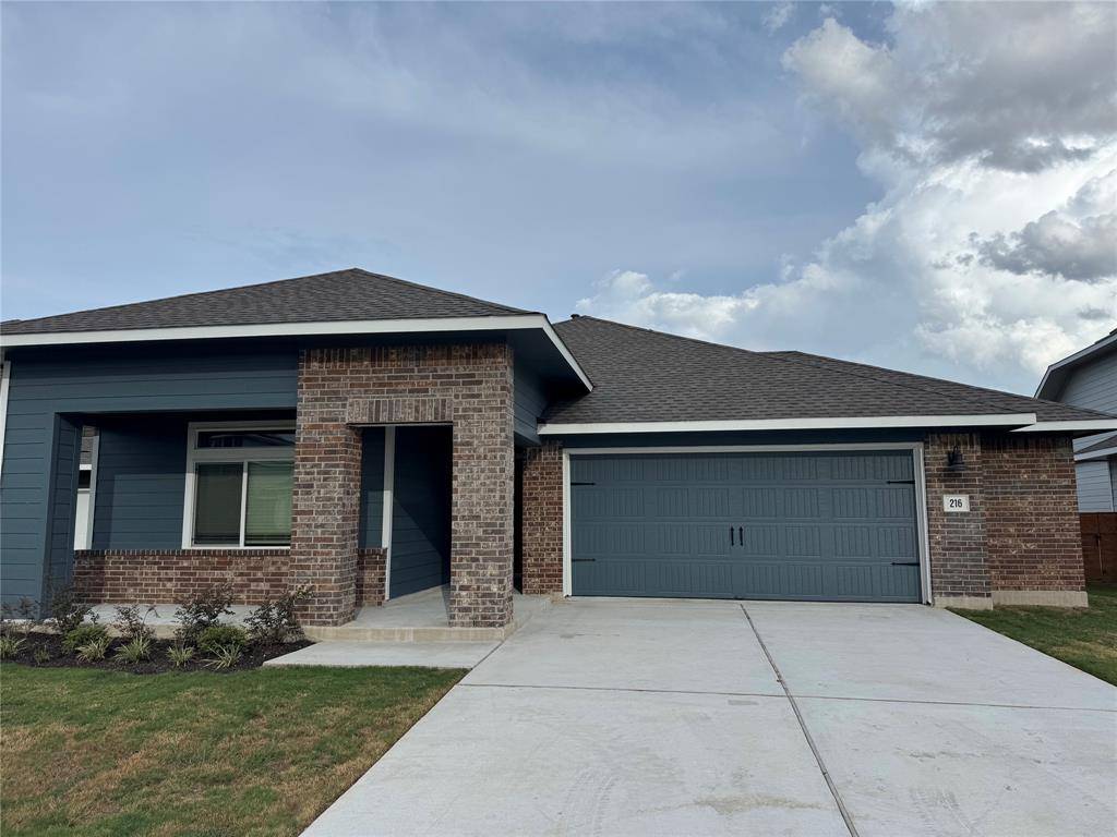 216 Jeffers, Kyle, TX 78640