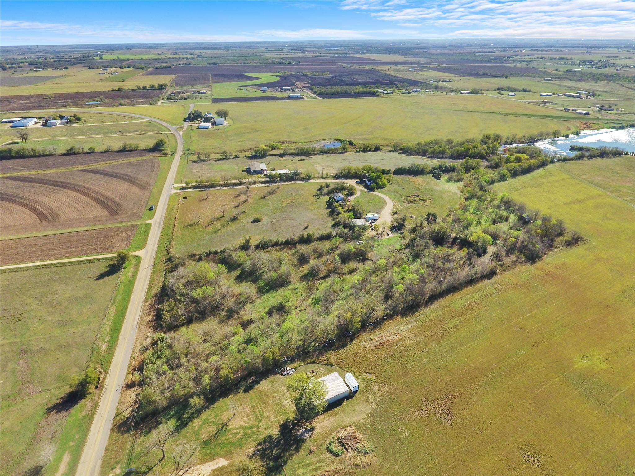 4580 County Road 404, Taylor, TX 76574