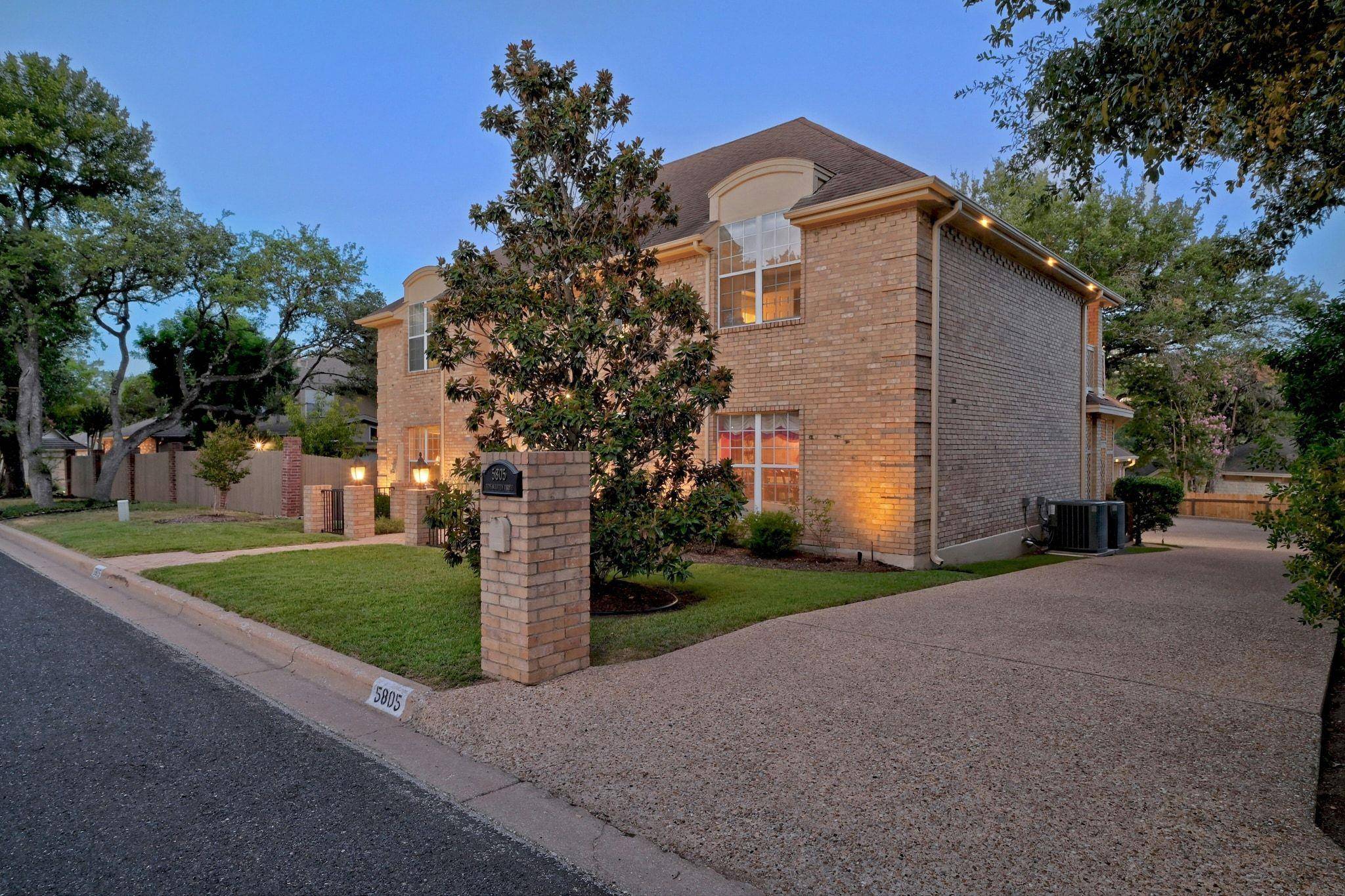 5805 Tom Wooten DR, Austin, TX 78731