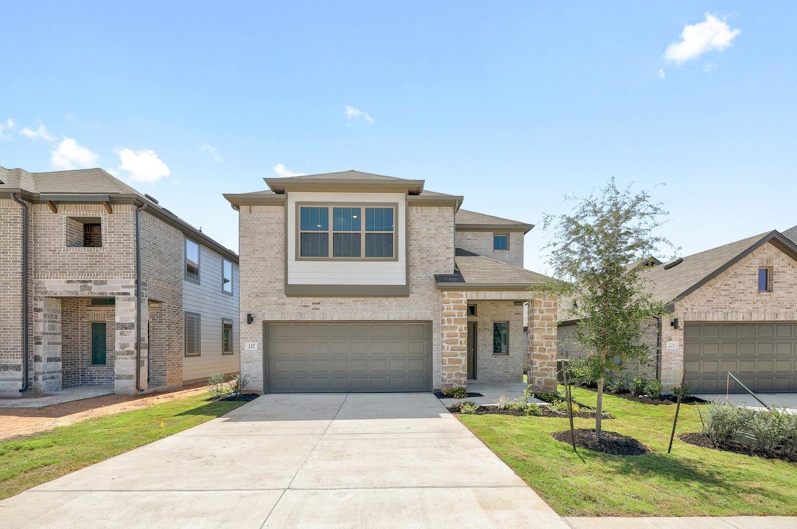 217 Hornet ST, Elgin, TX 78621