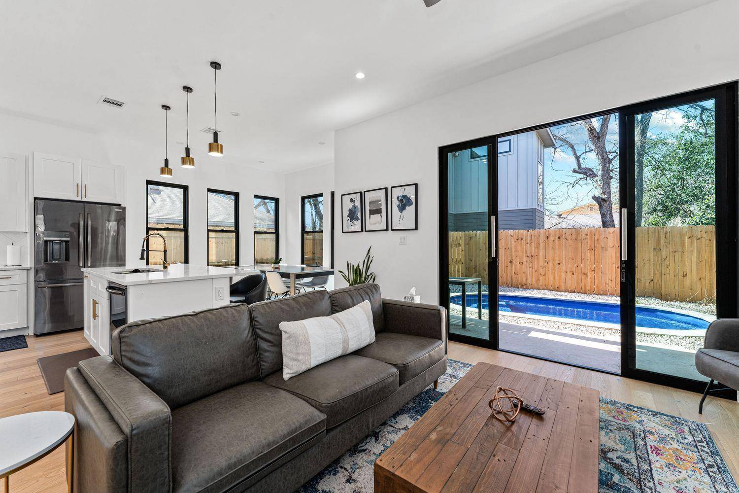 910 Tillery ST, Austin, TX 78702