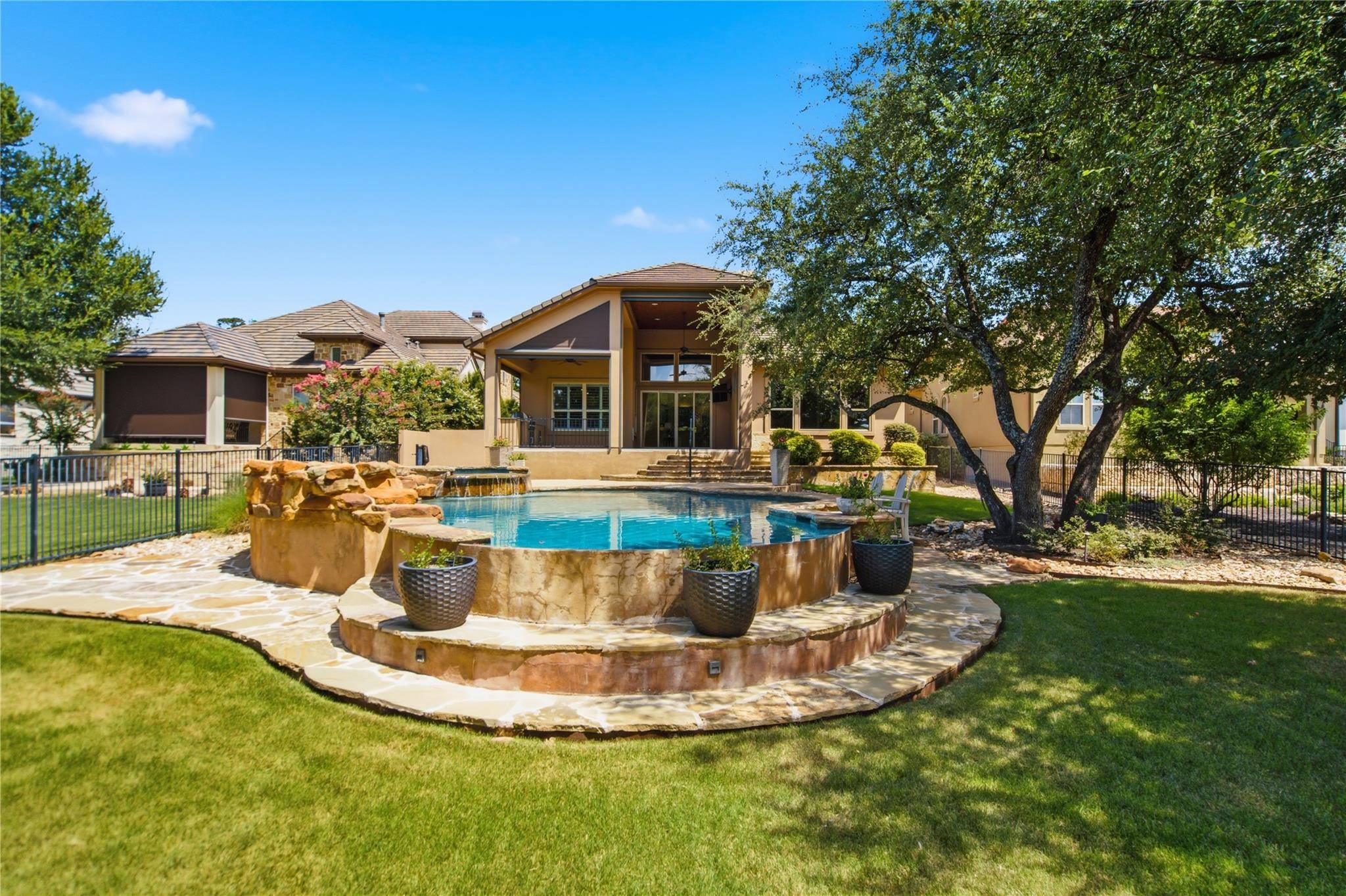 113 Blue Heron LN, Georgetown, TX 78628