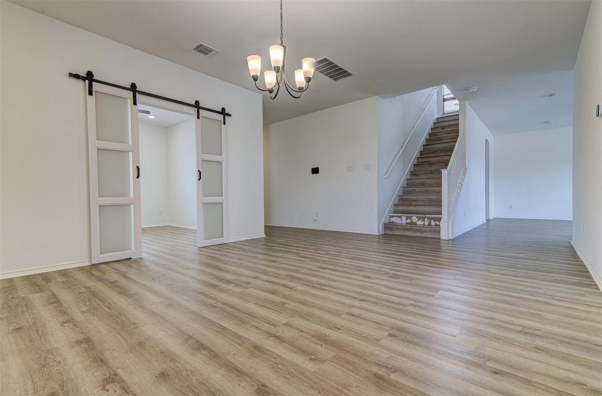 1004 Desaix DR, Georgetown, TX 78628