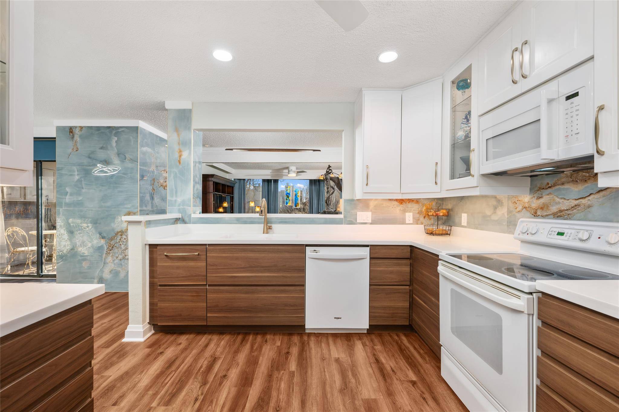 114 World Of Tennis SQ #114, Lakeway, TX 78738