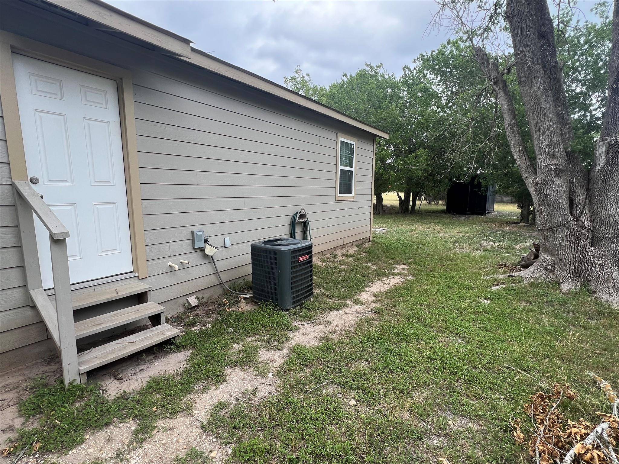 1310 Torres ST, Lockhart, TX 78644