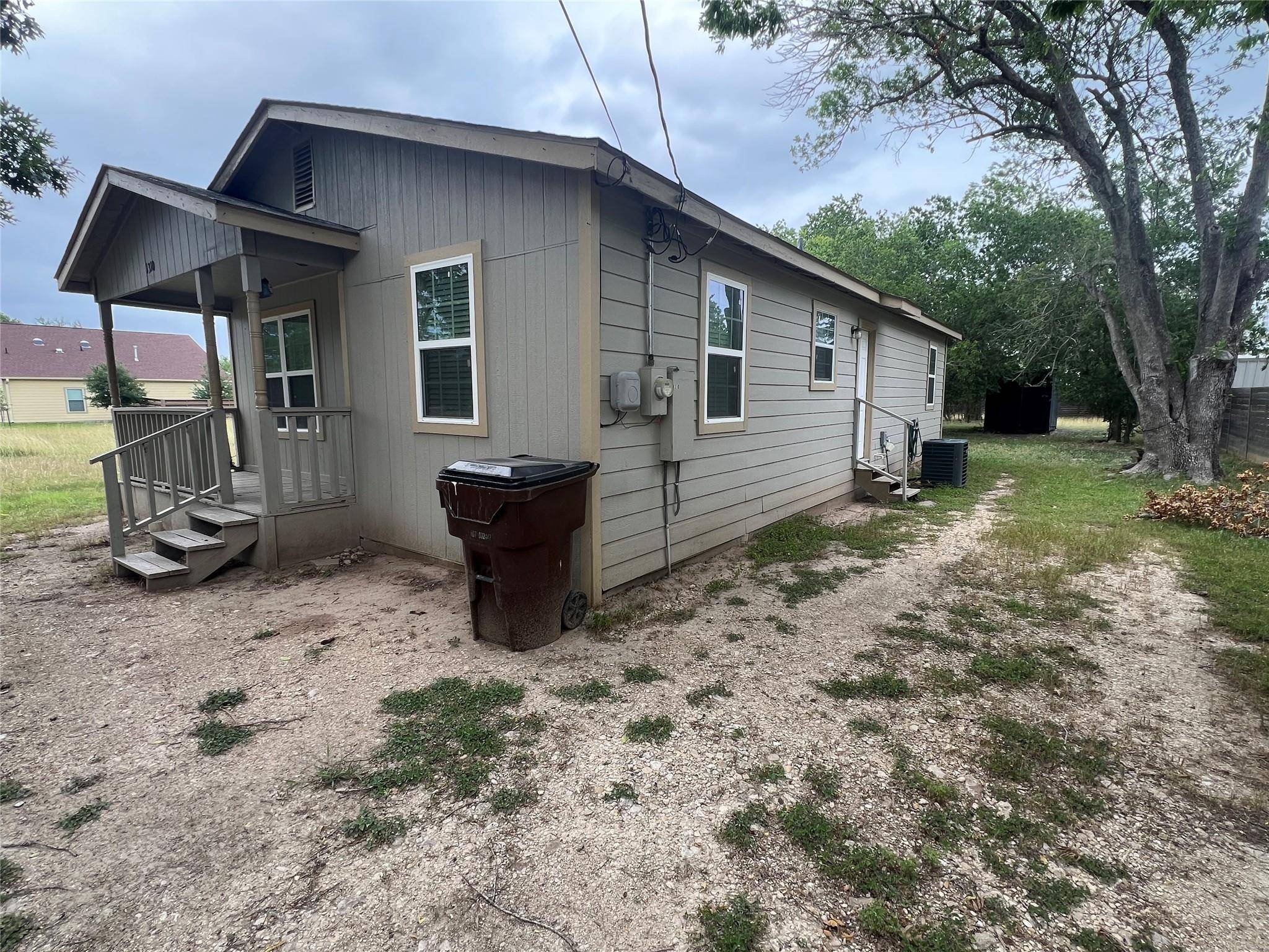 1310 Torres ST, Lockhart, TX 78644