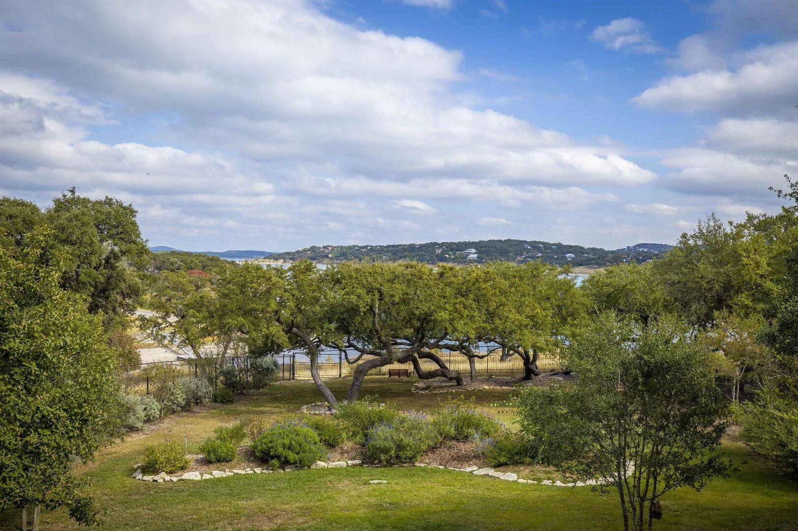 259 Oak Hideaway DR, Canyon Lake, TX 78133