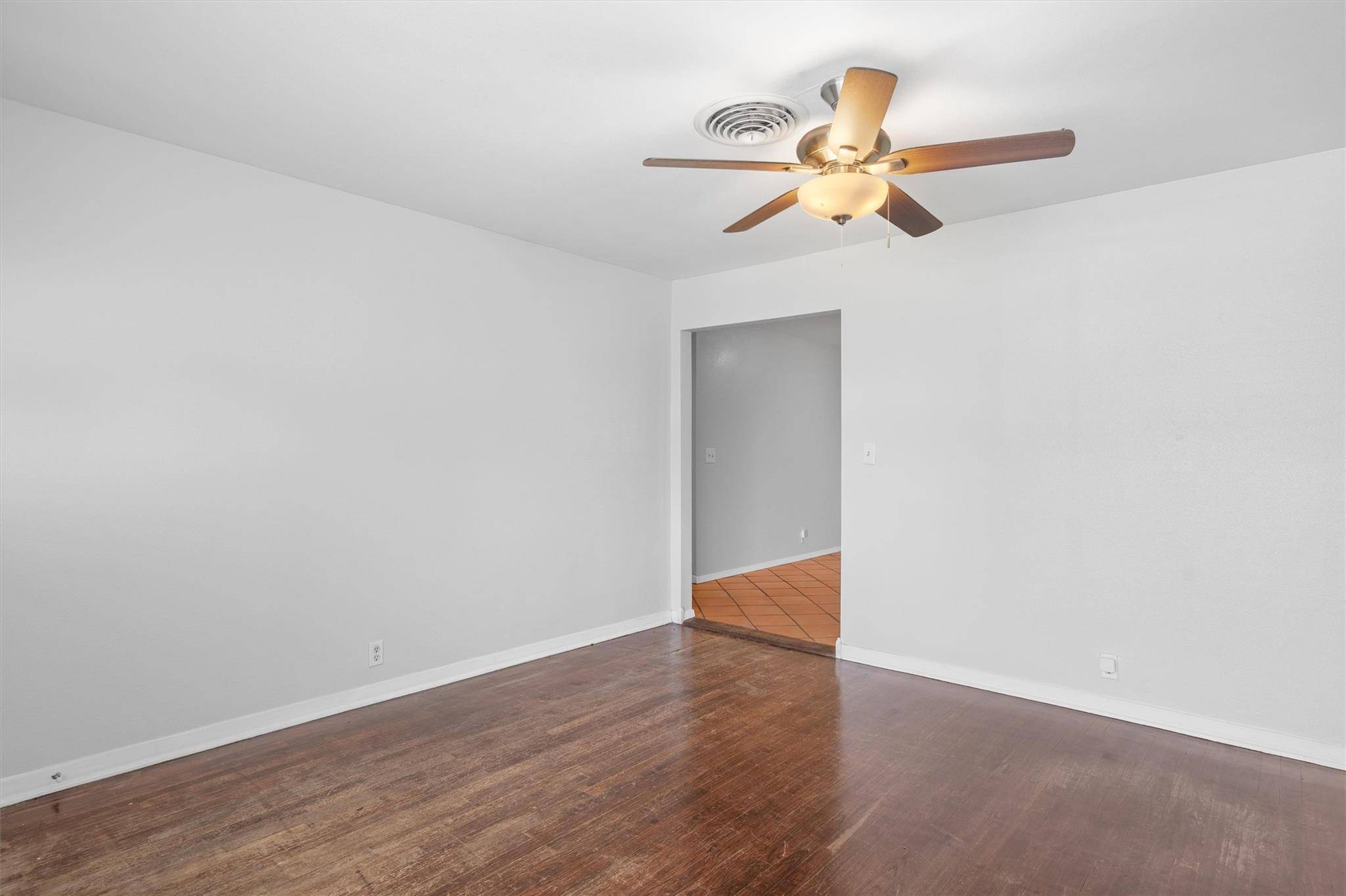 4900 Eastdale DR, Austin, TX 78723
