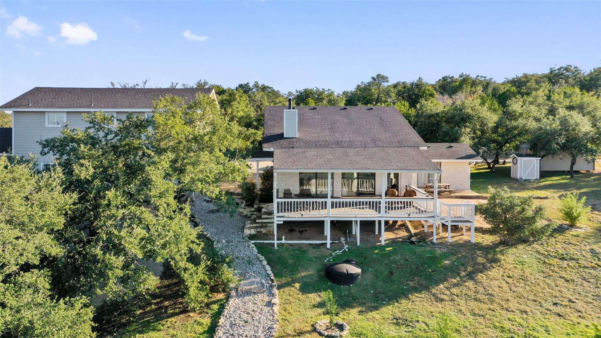 414 Gregg DR, Spicewood, TX 78669