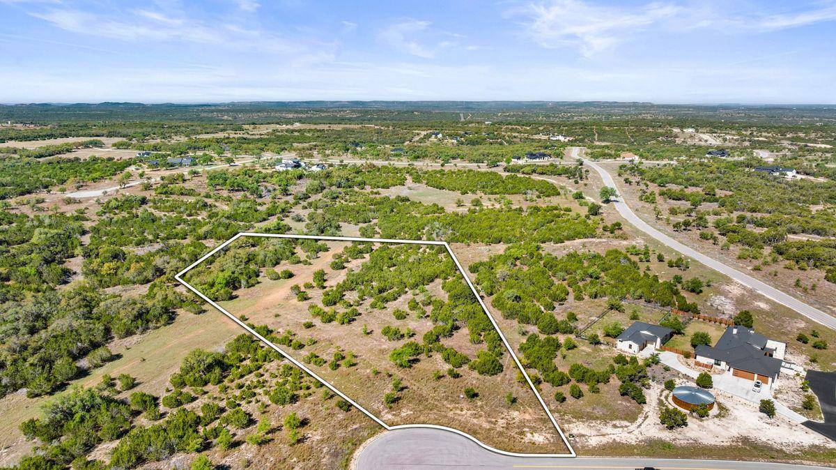 83 S Flat Rock WAY, Johnson City, TX 78636