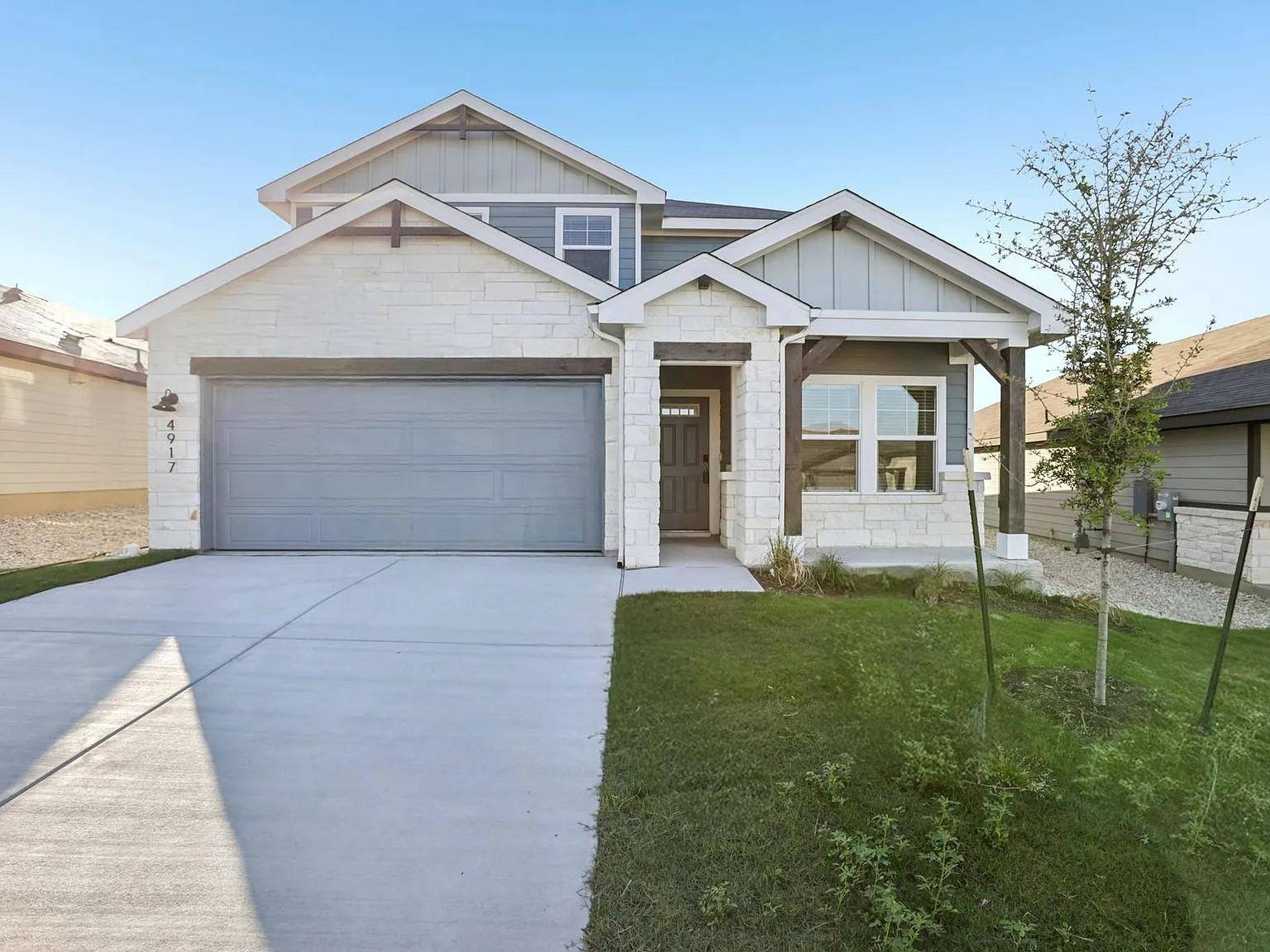 4917 Stockton LN, Del Valle, TX 78617