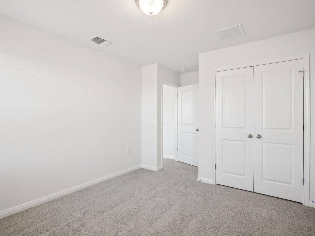 4917 Stockton LN, Del Valle, TX 78617