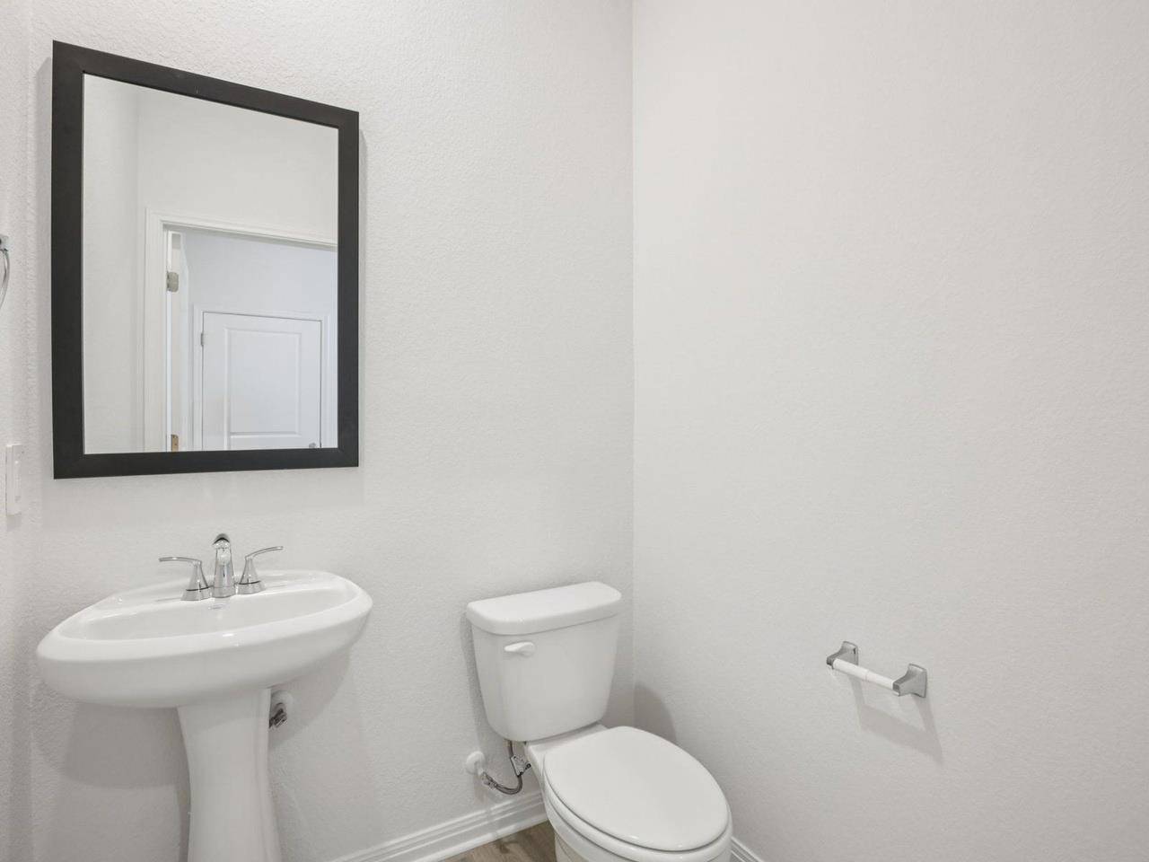 4917 Stockton LN, Del Valle, TX 78617