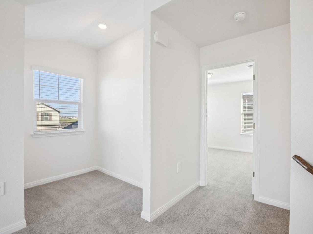4917 Stockton LN, Del Valle, TX 78617