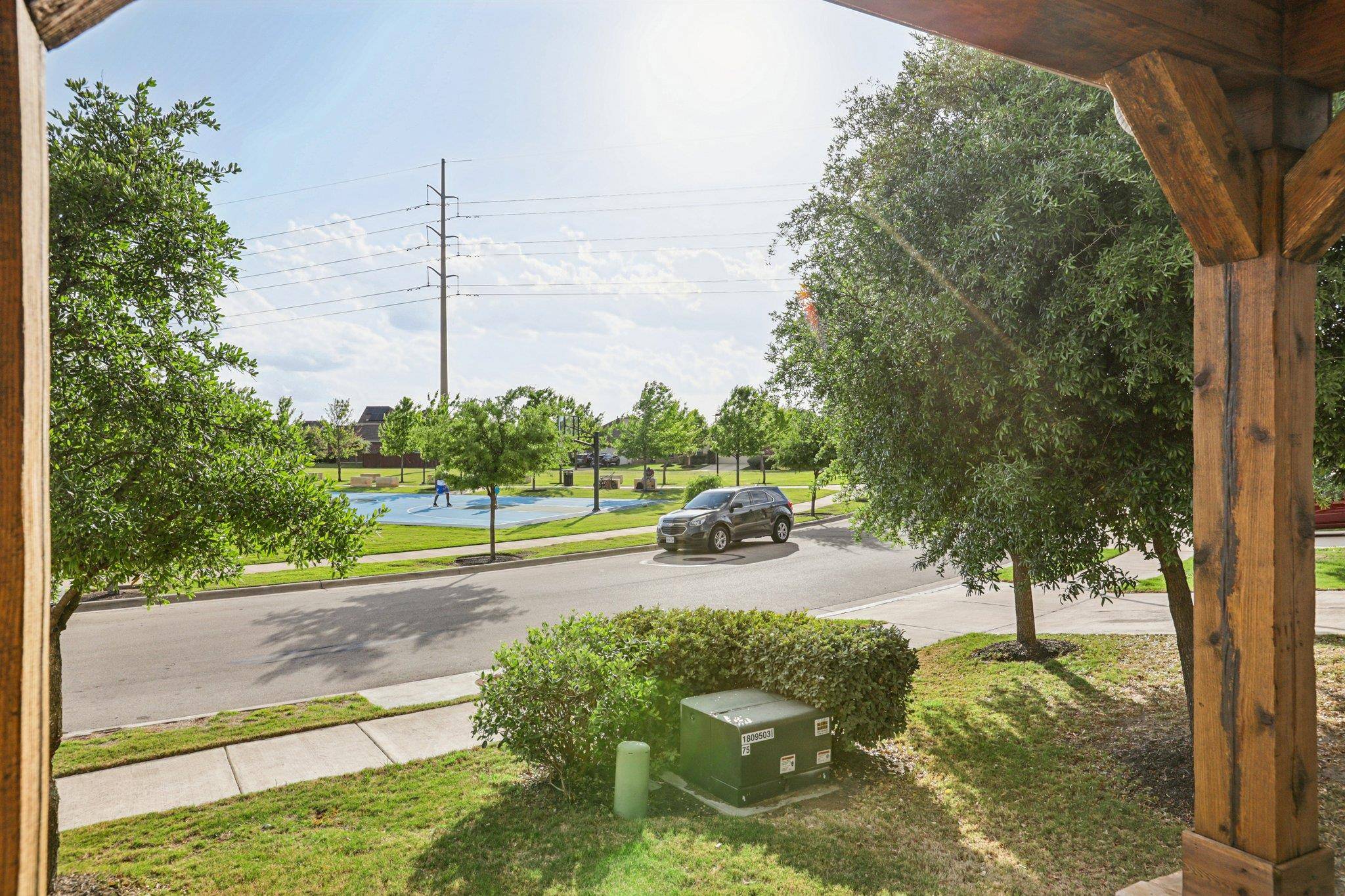 202 Quarryman DR, Hutto, TX 78634