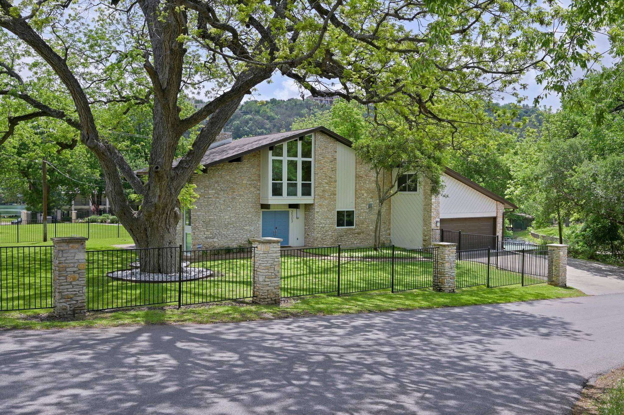 2503 Manana ST, Austin, TX 78730
