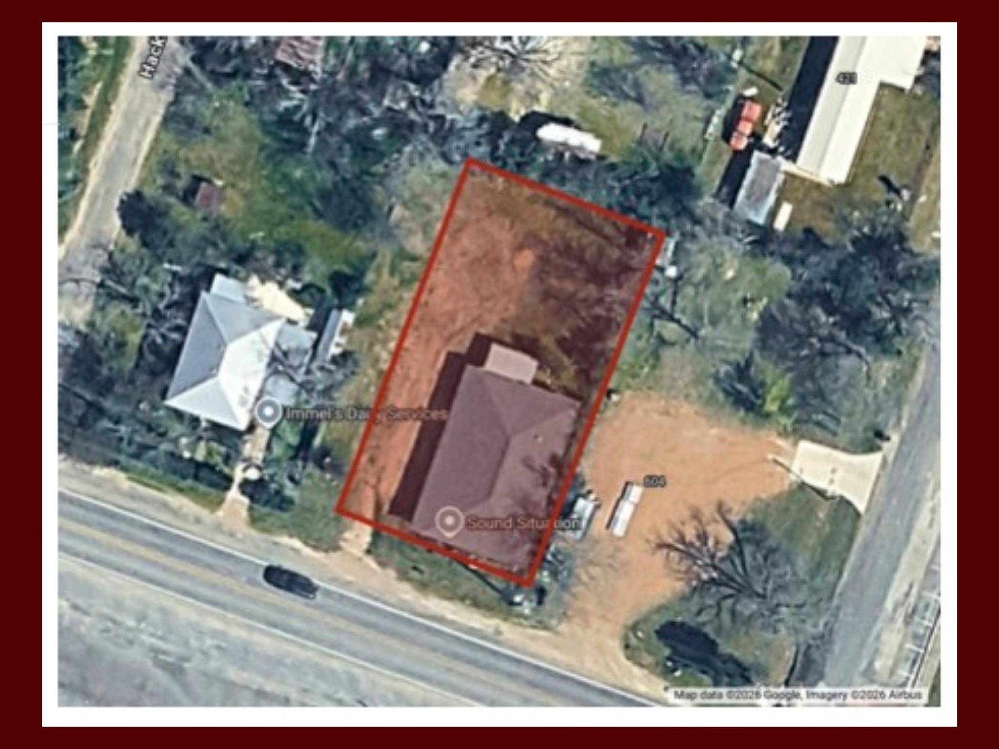 608 4th ST, Blanco, TX 78606