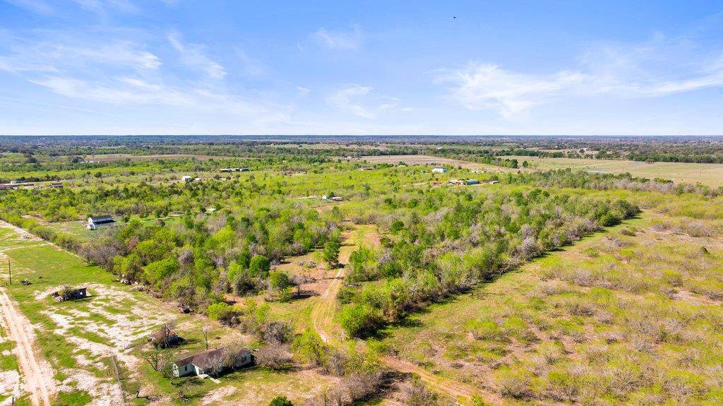 8530 FM 153, La Grange, TX 78945