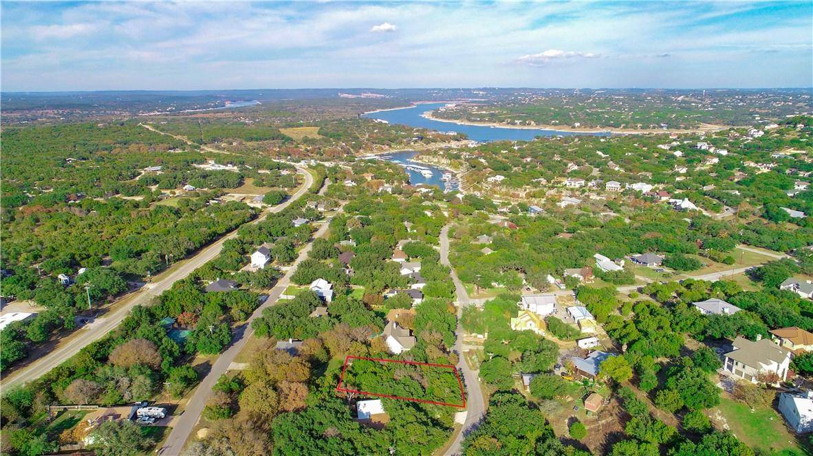 306 Cargill DR, Spicewood, TX 78669