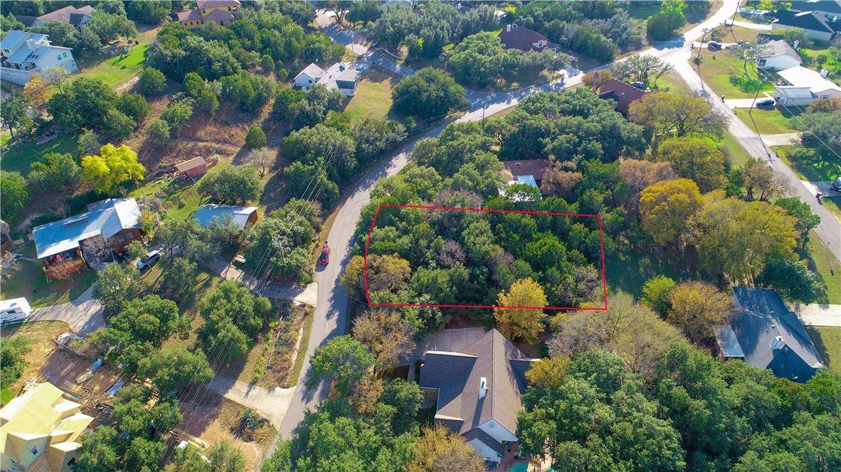 306 Cargill DR, Spicewood, TX 78669