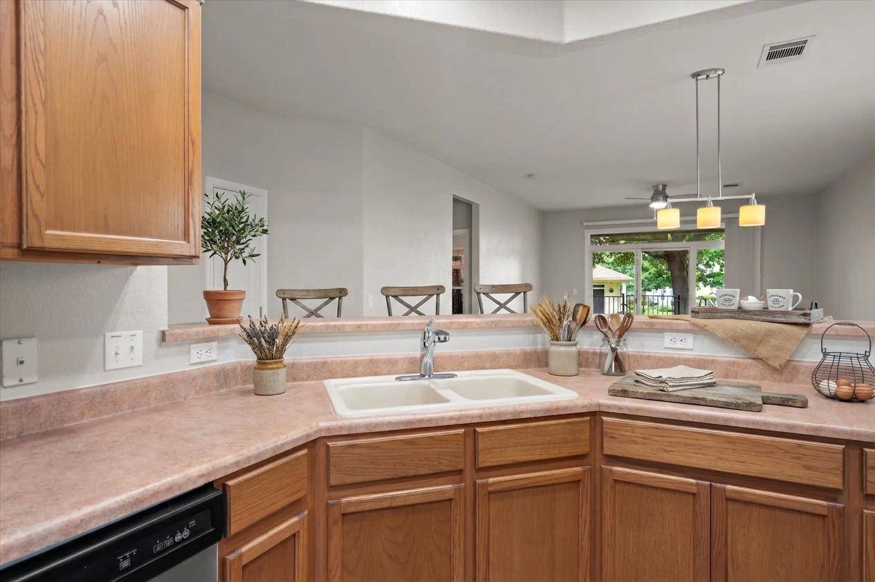 330 Portsmouth DR, Georgetown, TX 78633