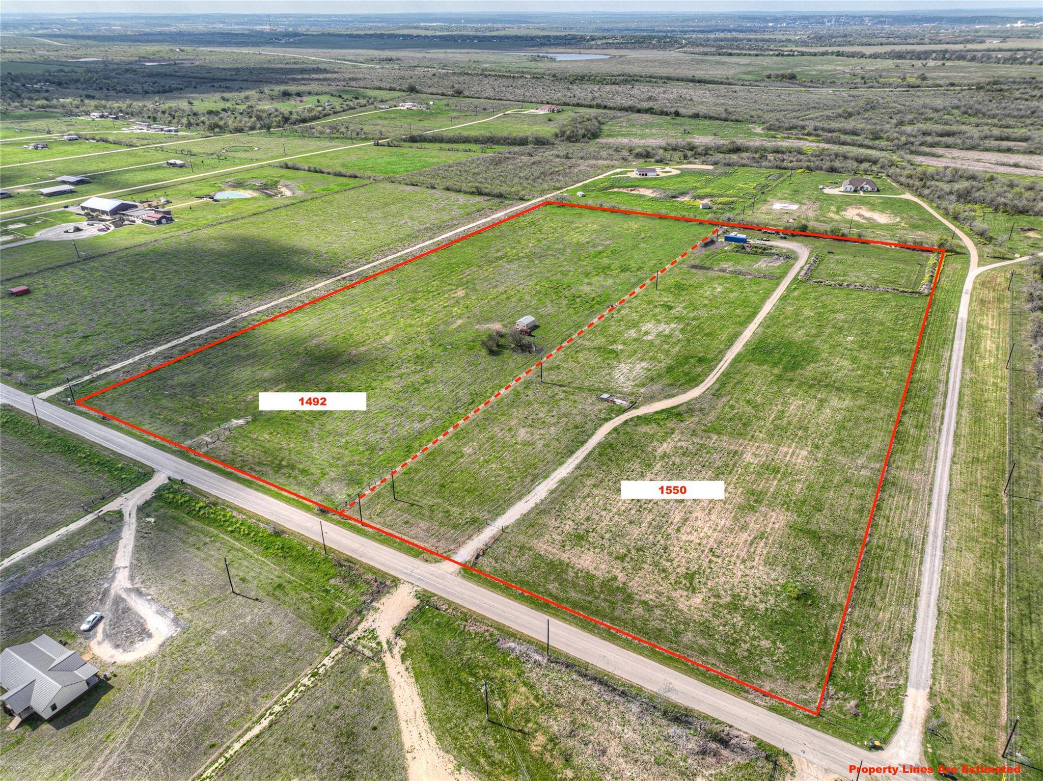 1492 Scull RD, San Marcos, TX 78666