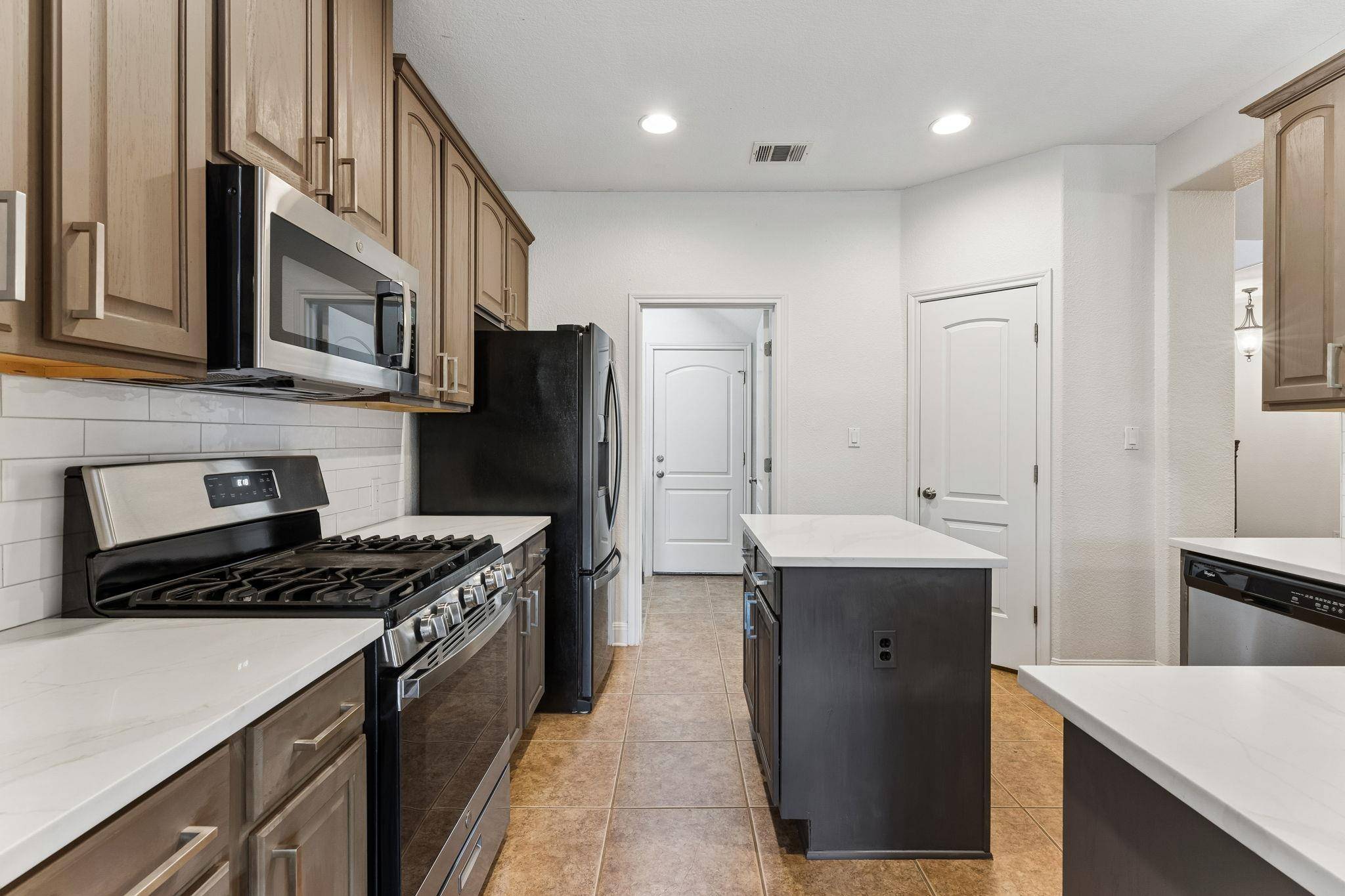114 Aria RDG #802, Lakeway, TX 78738