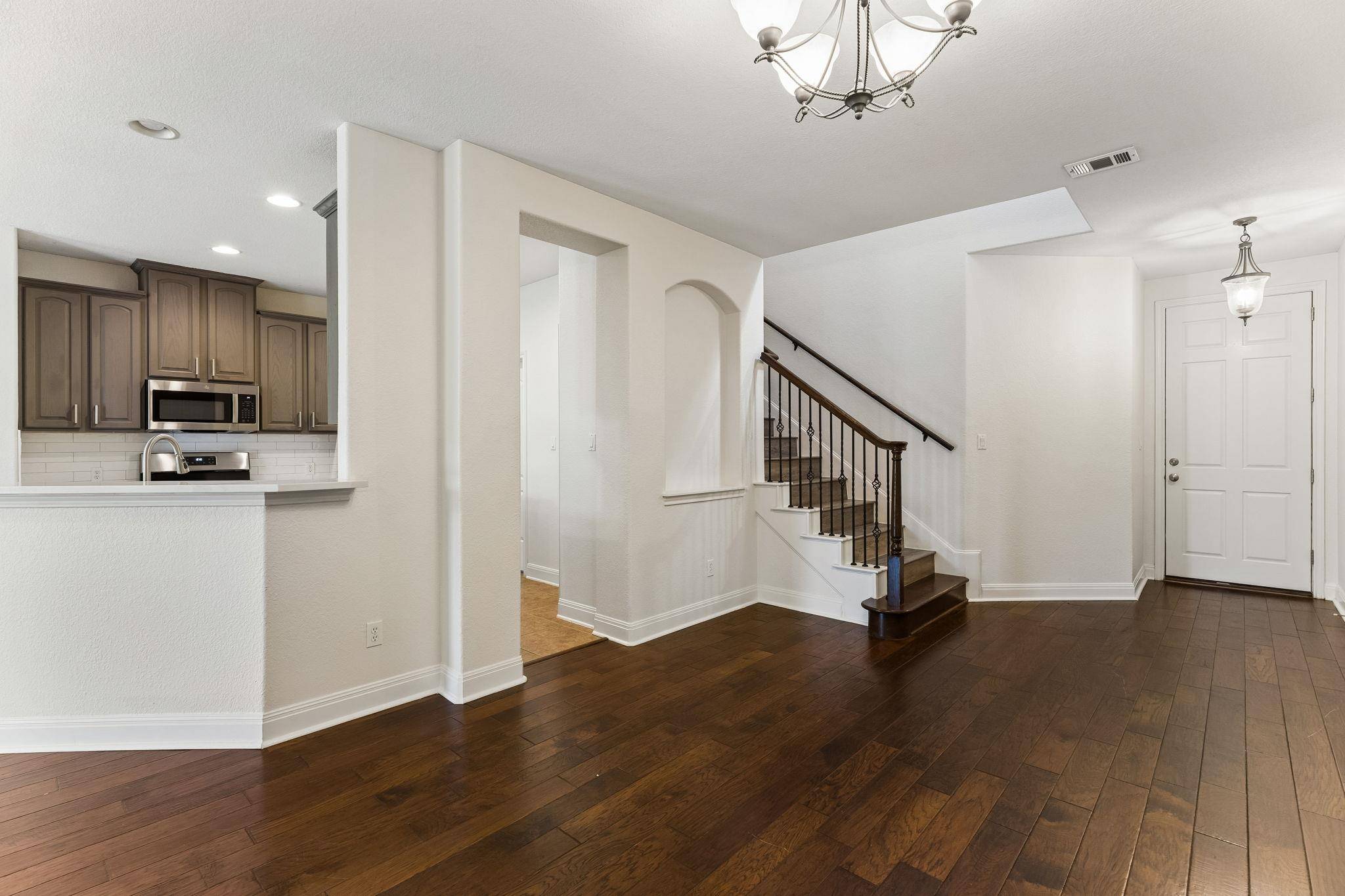 114 Aria RDG #802, Lakeway, TX 78738