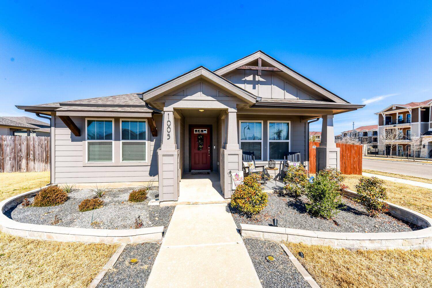 1005 Main ST, Hutto, TX 78634