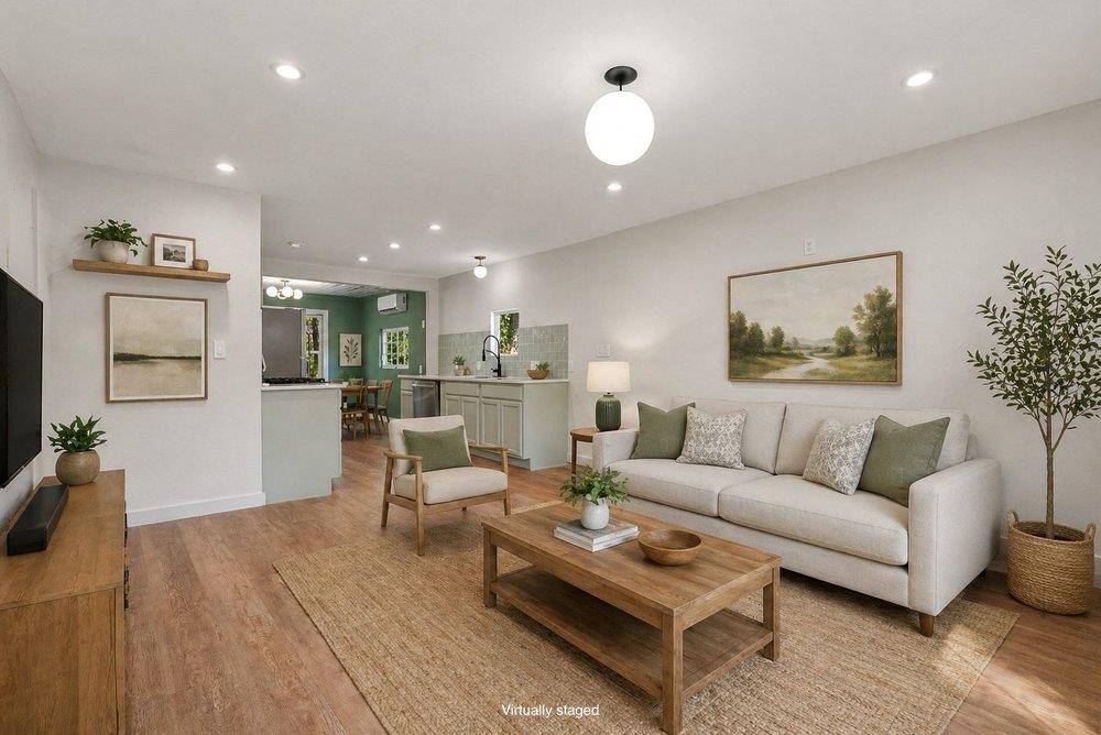 1176 Graham ST, Austin, TX 78702